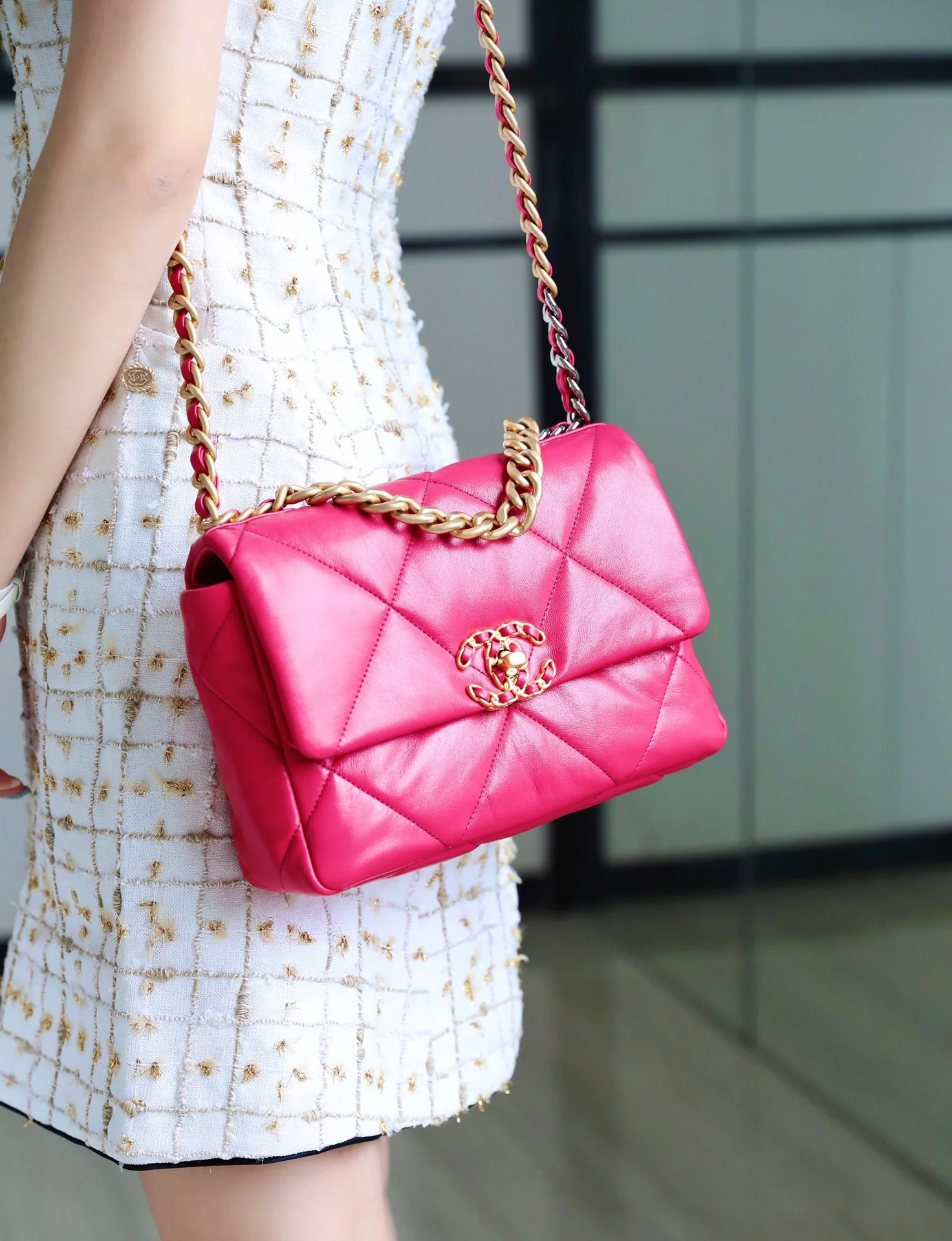 Сумка Chanel 19 - маленькая, розовая