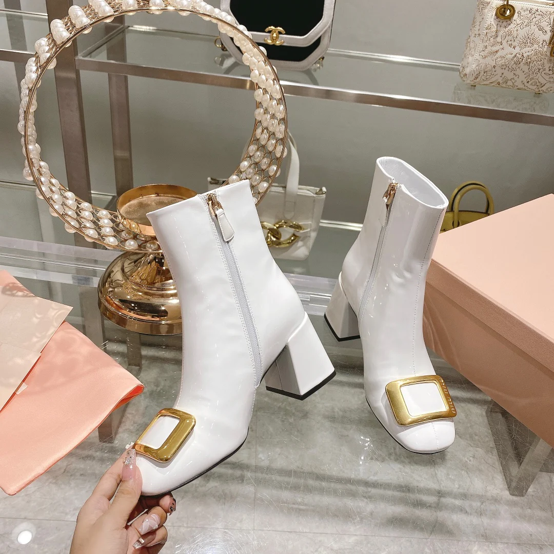 Miu Miu - Ботильоны 22s с металлической пряжкой - 1