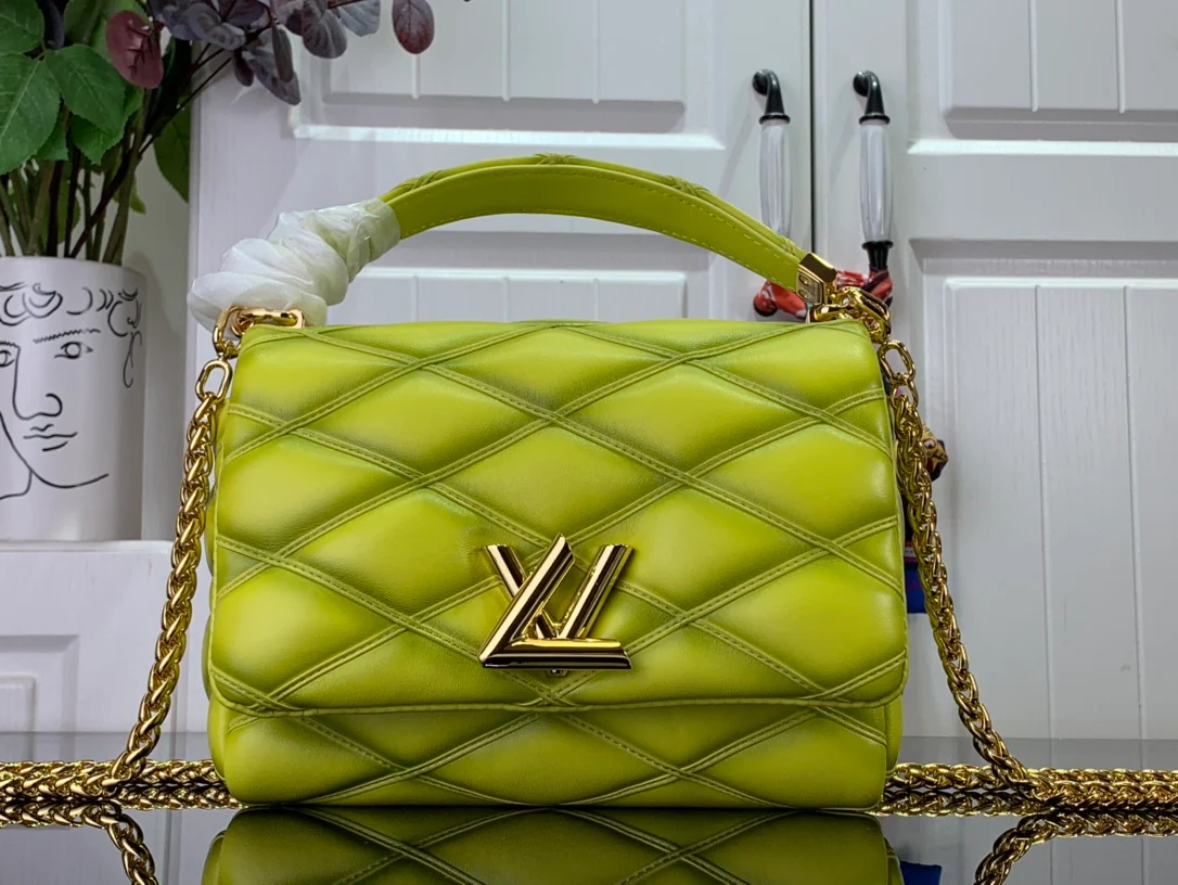 m25107-LV-Кварцевая сумка с тисненым узором и цепочкой, средний желтый цвет