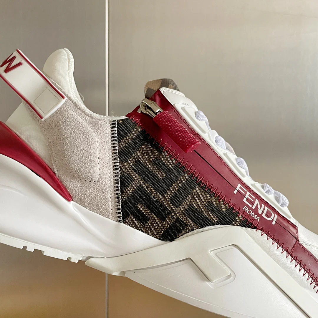 Fendi - Повседневные кроссовки - Белый канвас с монограммой