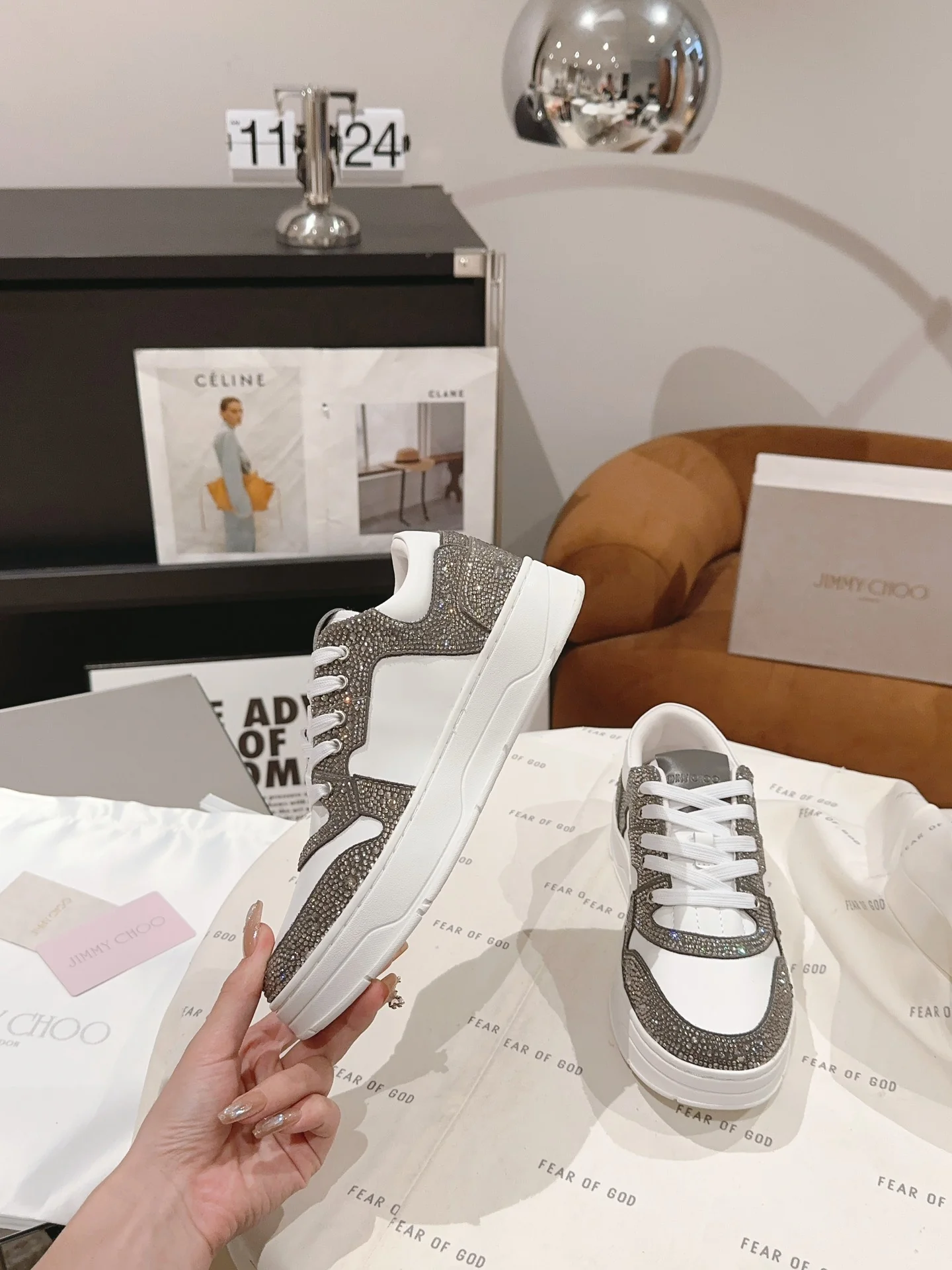Jimmy - Новинка 2023 года - Повседневная обувь - Белая обувь со стразами
