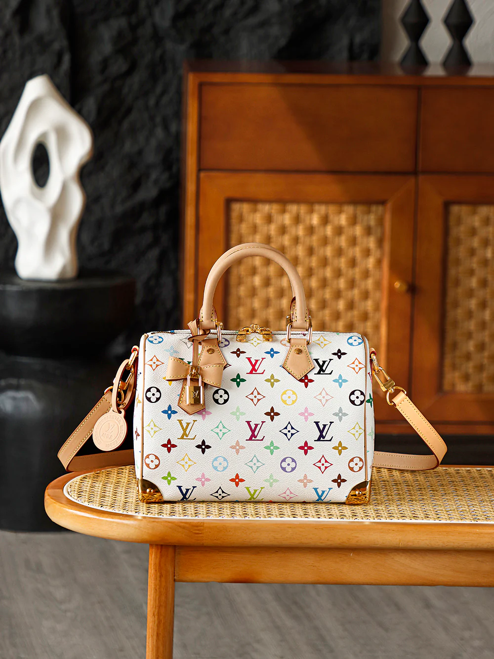 LV-m13085-speedy25-White Tricolor