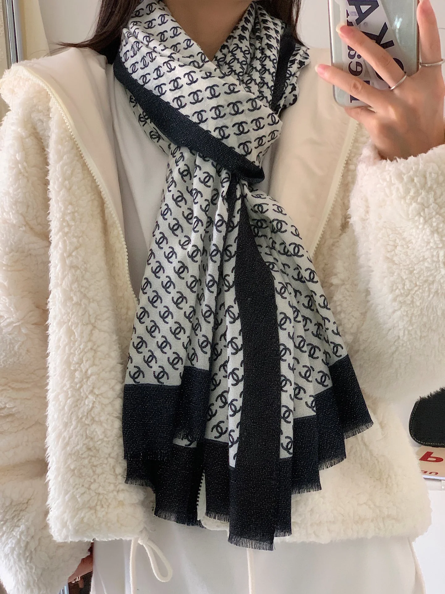 Шарф Chanel с узором ?гусиная лапка? и двойной буквой ?С? — 110-200 см — высококачественный чистый кашемир