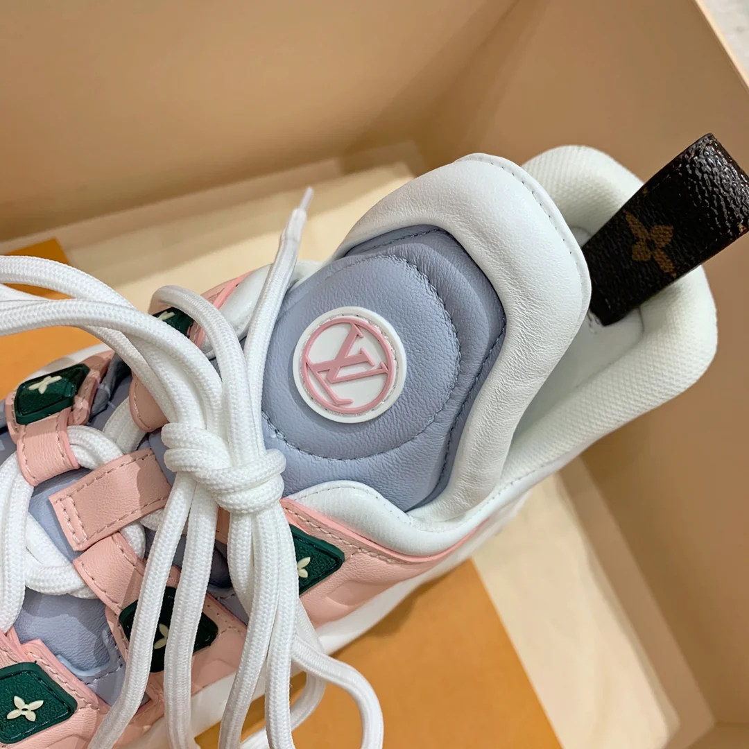 Серия LV-Archlight - Новые кроссовки для пап - 4