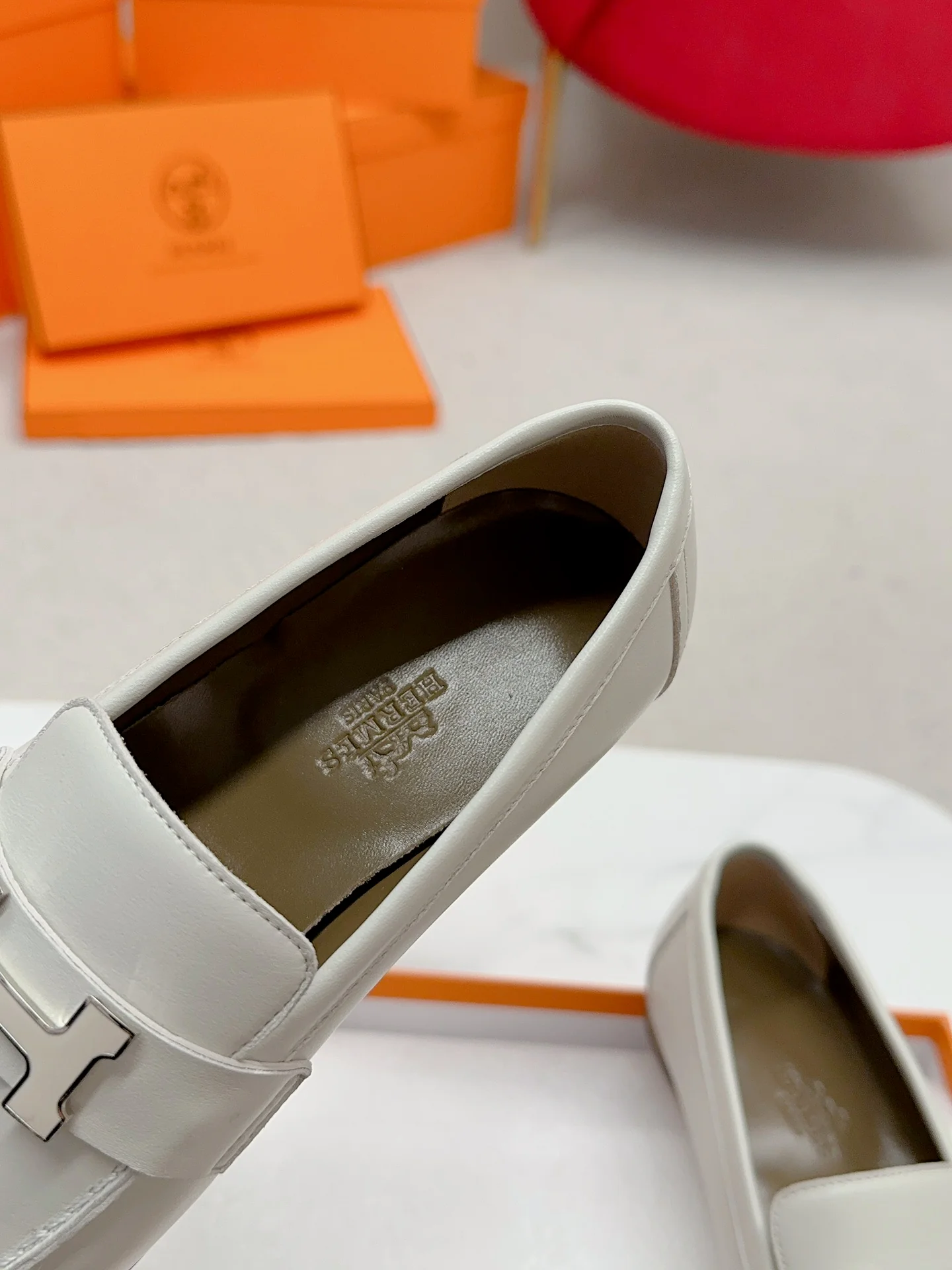 Лоферы Hermes Royal - бежевая кожа