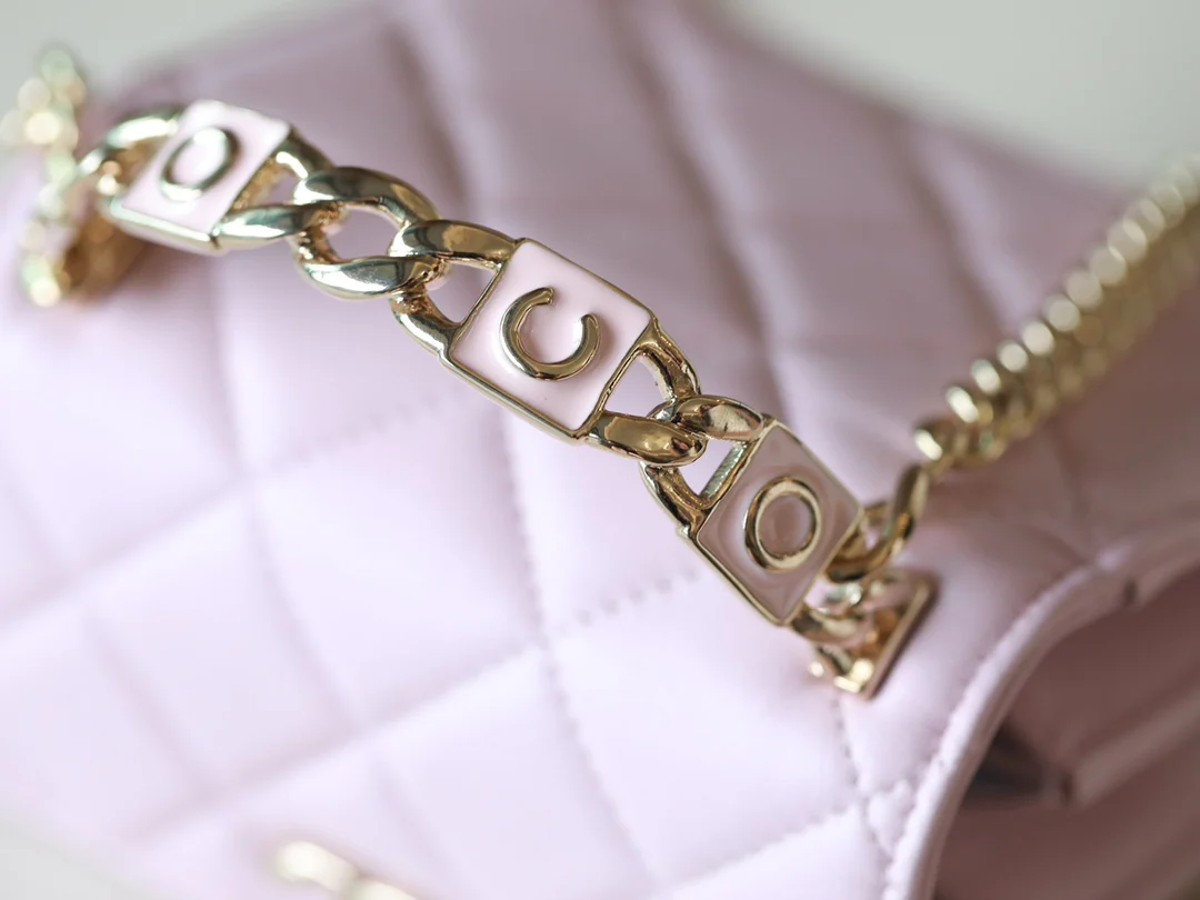 Chanel - в стиле Чжао Луси - Маленькая сумка через плечо - 1