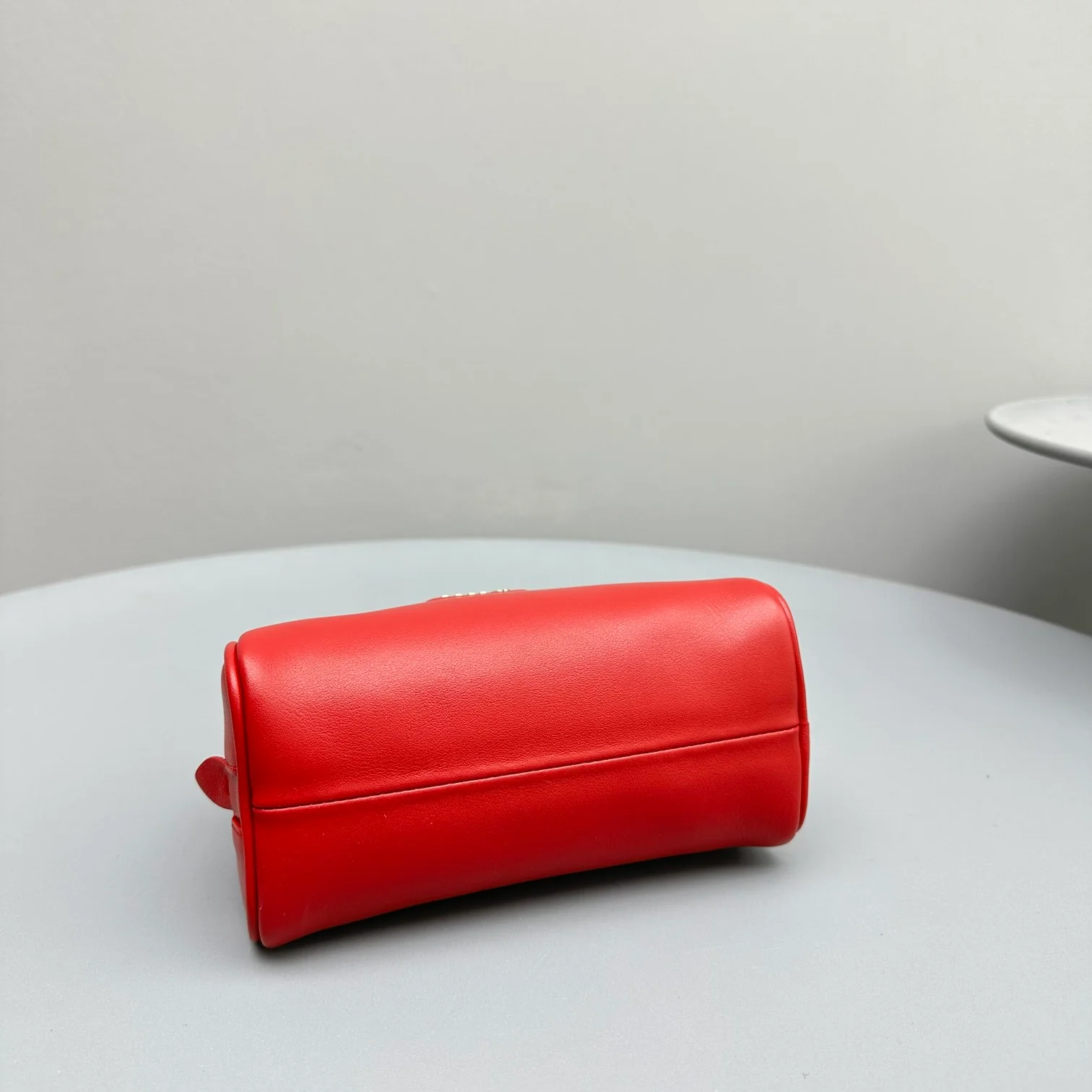 Сумка для боулинга Miu Miu - красная