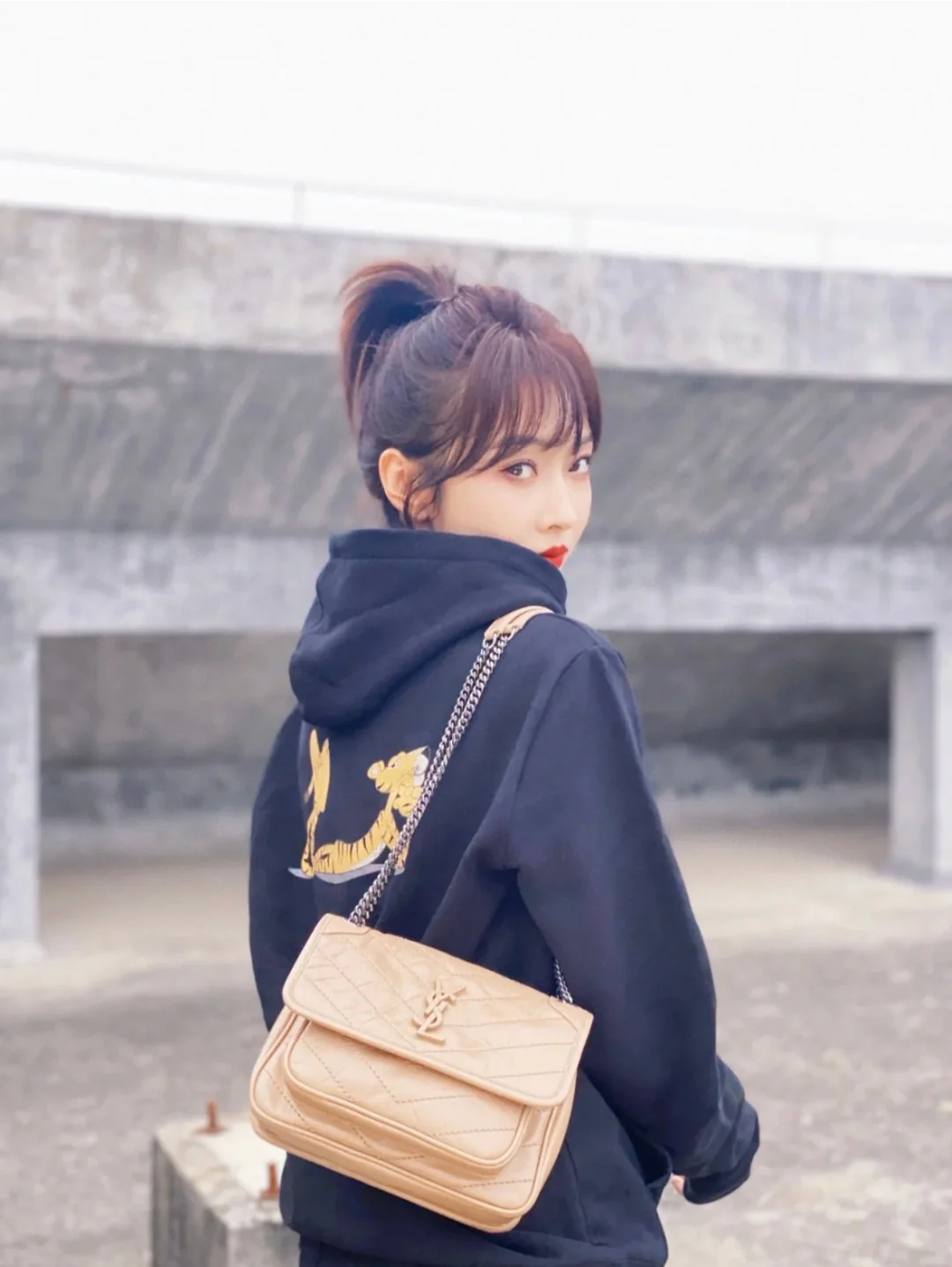 Кожаный костюм YSL Niki Baby 28 см, цвет ?Молочный чай?.