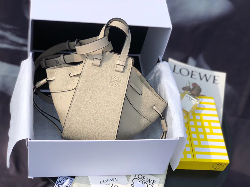 Loewe-hammock-mini-11x19-5x17-cm-10