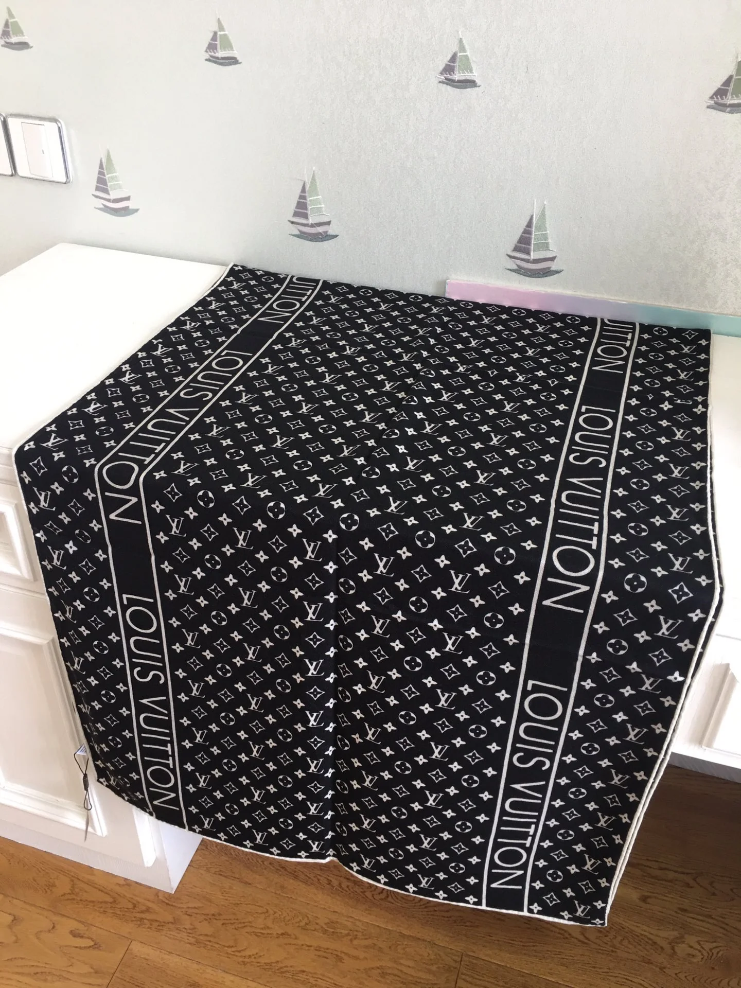 Кашемировый шарф LV в елочку - 65-200 см