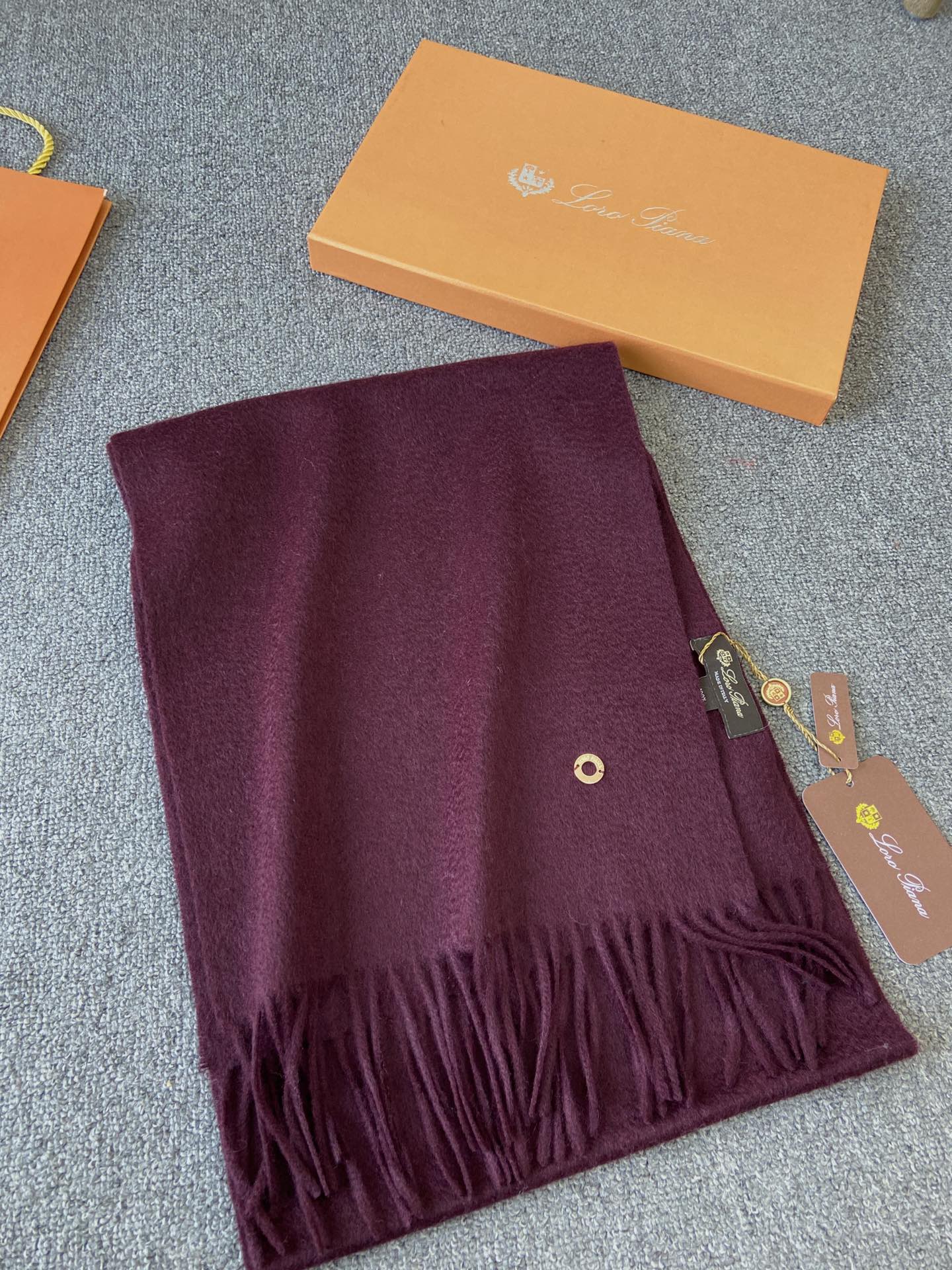 Loro Piana - Бестселлер - Кашемировый шарф Water Ripple - 100 г - Кашемир - 30 см - 180 см - 1