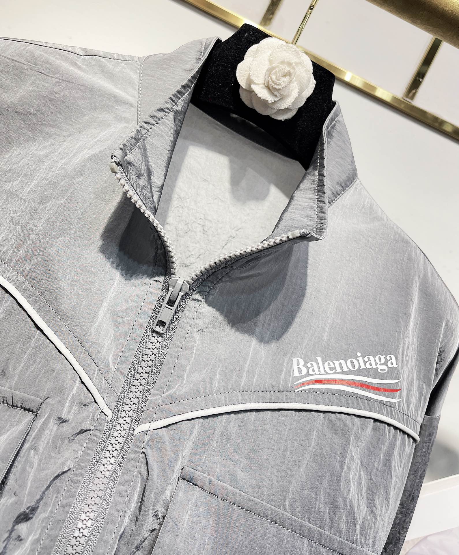 Balenciaga - 2404 - Эксклюзивный бестселлер: высококачественная тонкая одежда для защиты от солнца