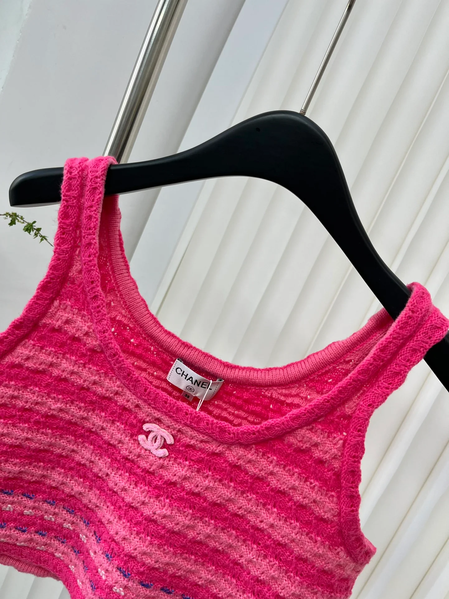 Chanel 2403 - Полосатый жилет с круглым вырезом - Розовый