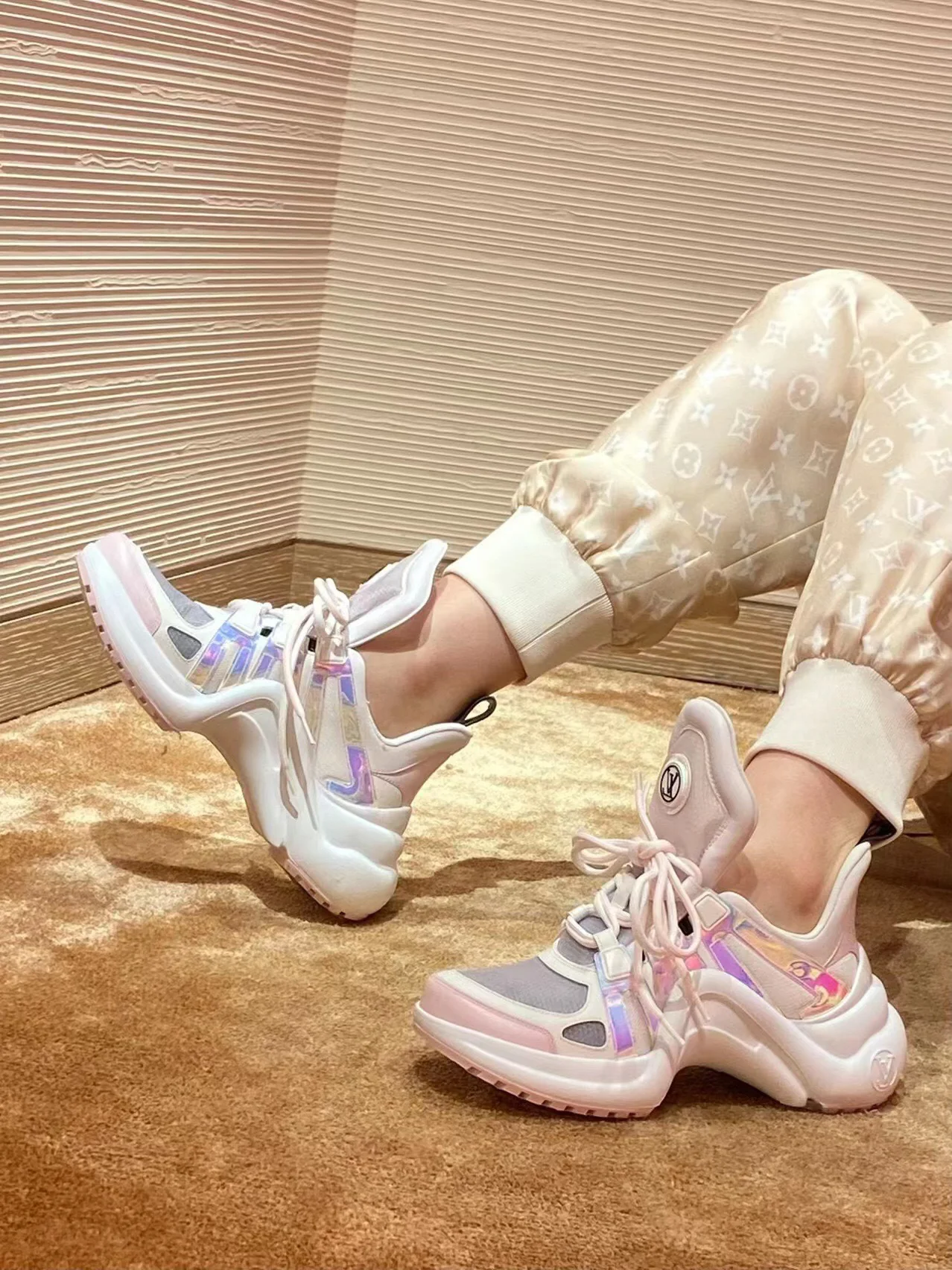 LV - Разноцветные кроссовки в стиле 