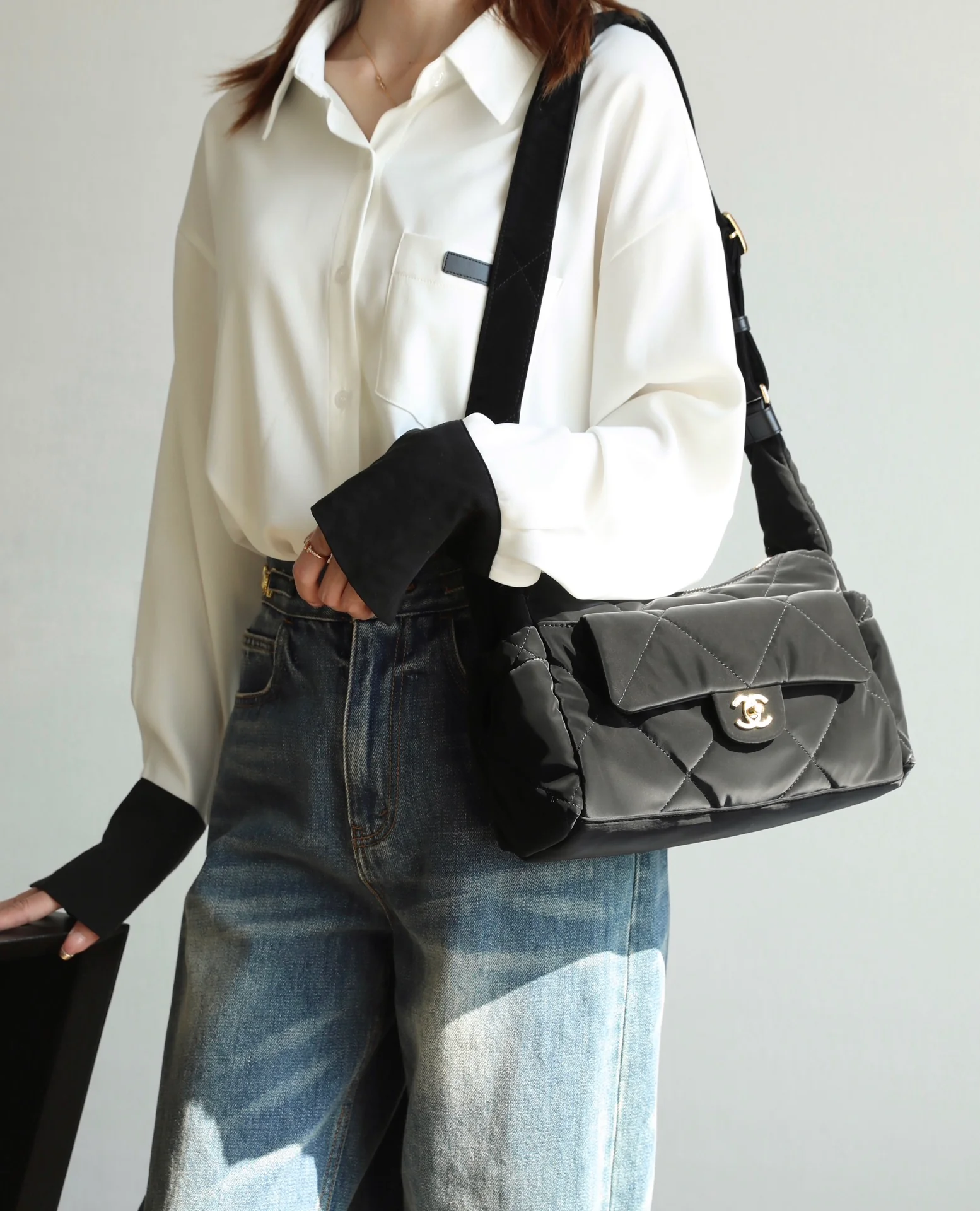 Chanel Grandsac Bowling Black