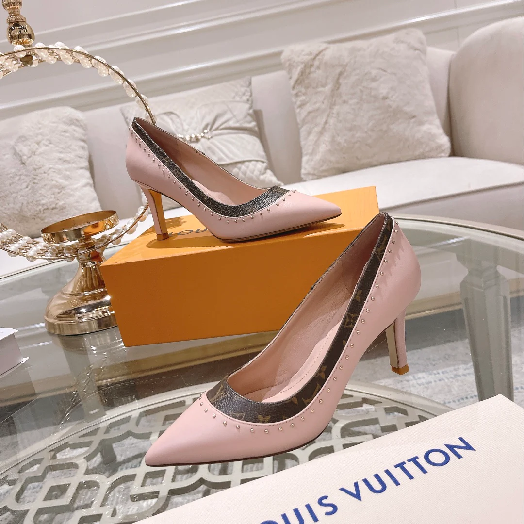 LV - Новинка сезона осень/зима 2022 - Туфли на высоком каблуке с острым носком