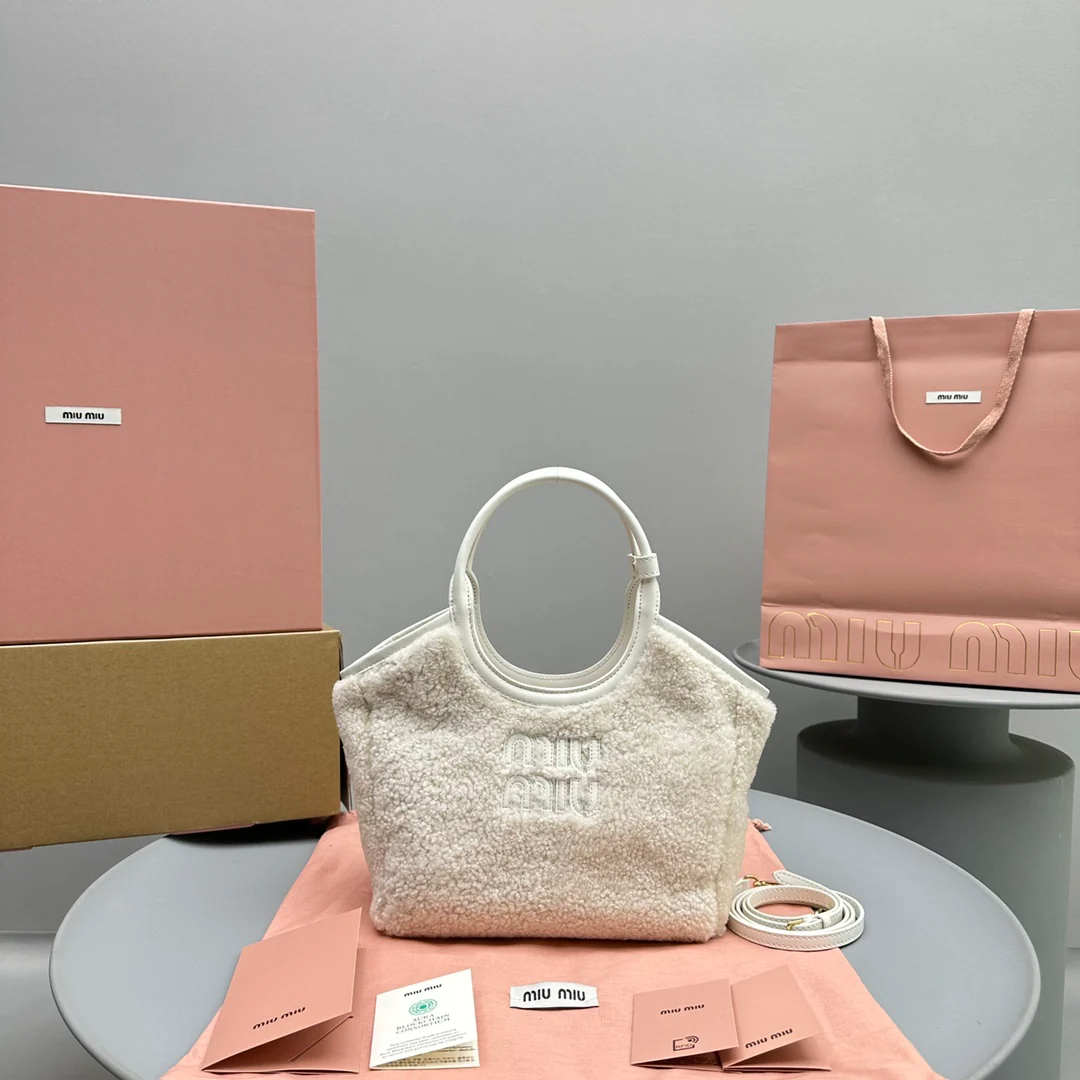 Сумка-тоут Miu Miu Ivy - овечья шерсть - маленькая - белая