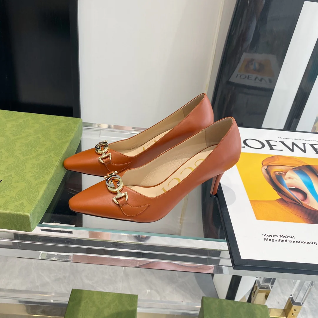 Gucci - Кожаные туфли на шпильке