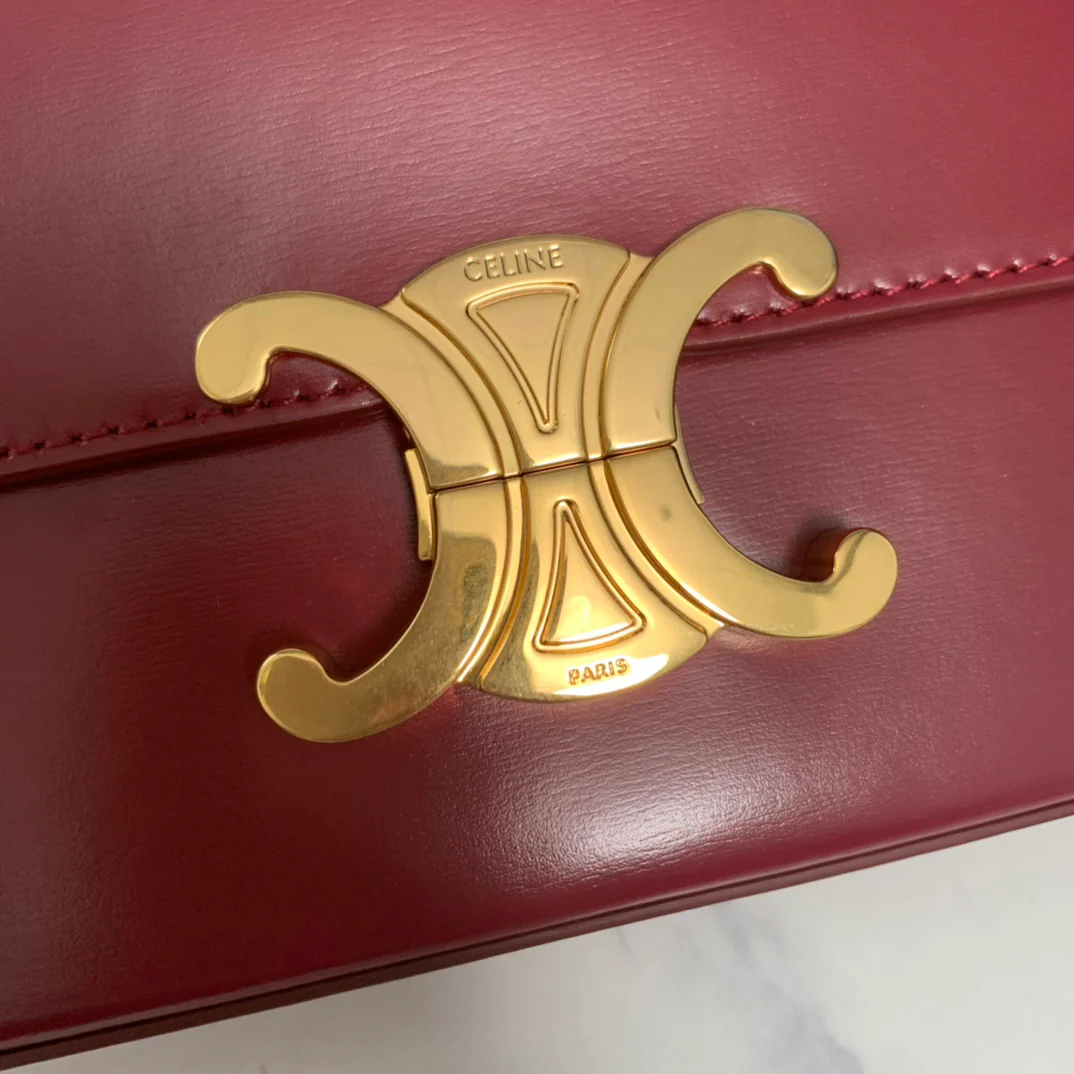 Celine - Кожаная сумка с пряжкой и цепочкой - Подмышечная сумка - Фиолетово-красная