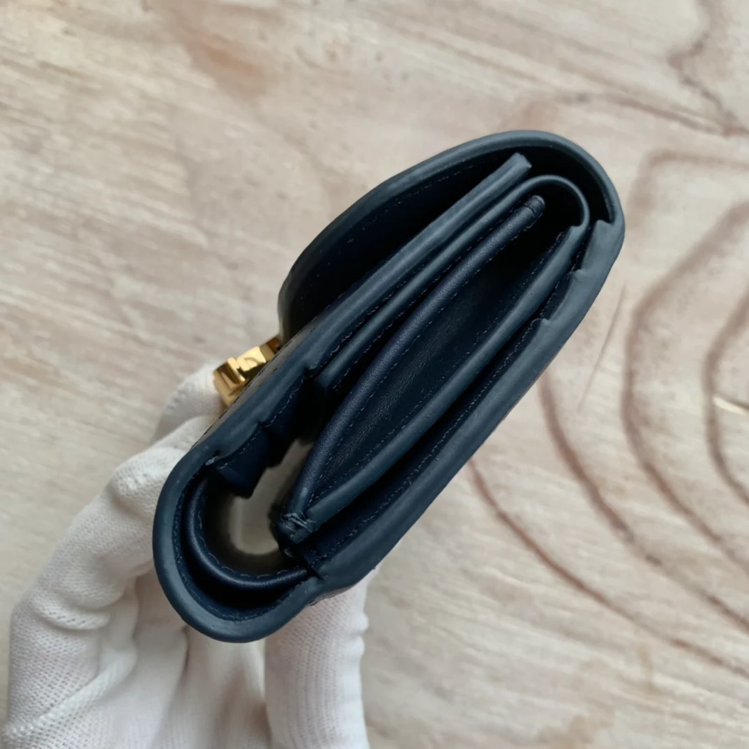 Celine 织物和牛皮革小号翻盖钱包