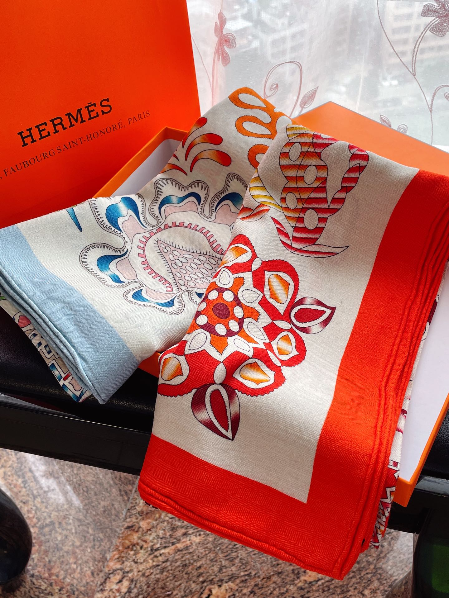 Шарф Hermes ?В ожидании Улисса? — 140 см — 70% кашемир — 30% шелк