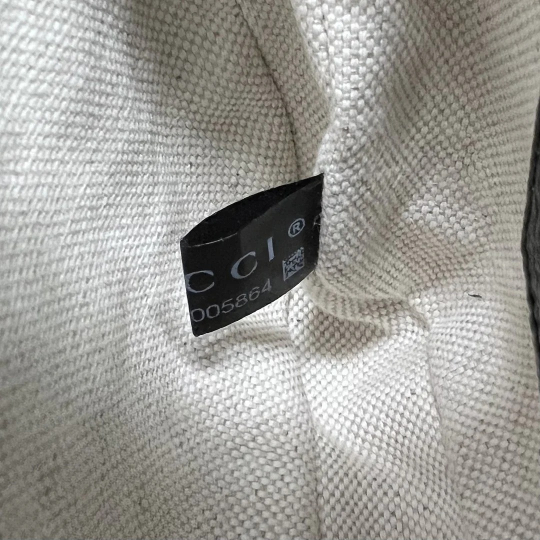 Джинсы Gucci Jackie 1961 из черного денима.