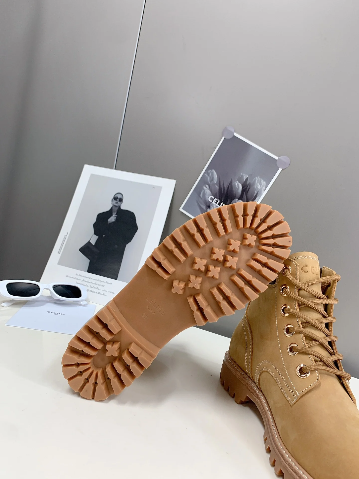 Ботинки Celine Dr. Martens New Classic 2022 - 1