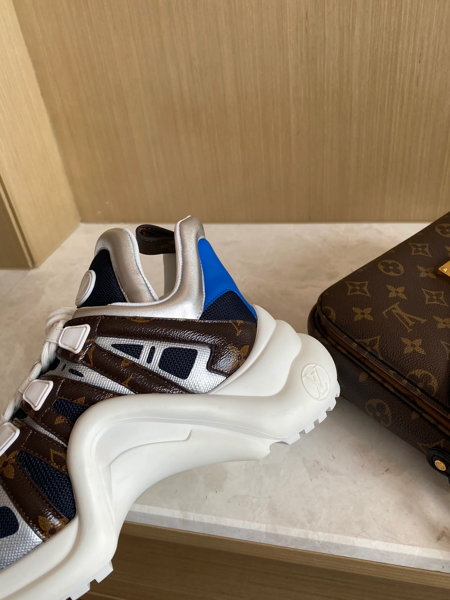 Обувь LV - LV - массивные кроссовки - 6