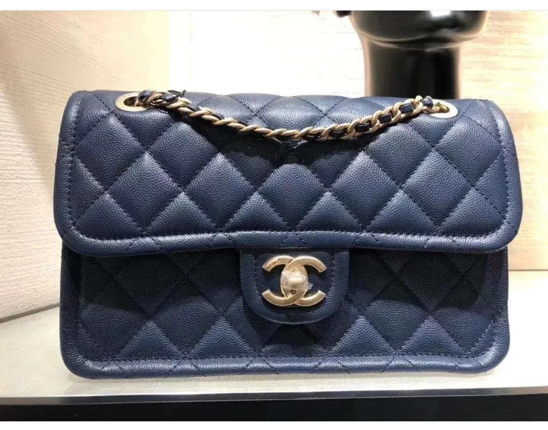 Булочка из тофу от Шанель