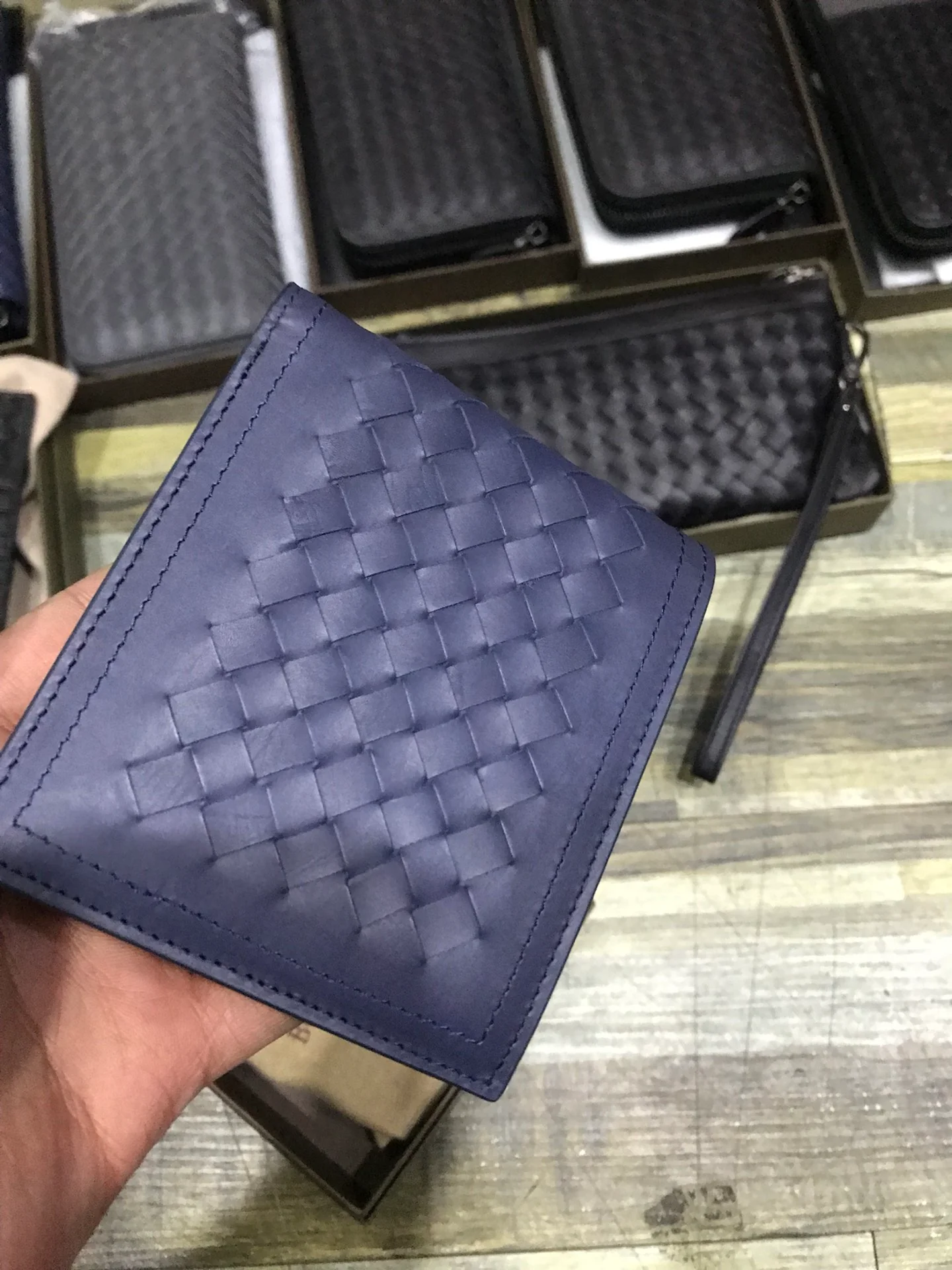 BV 短夹-意大利原厂胎牛皮