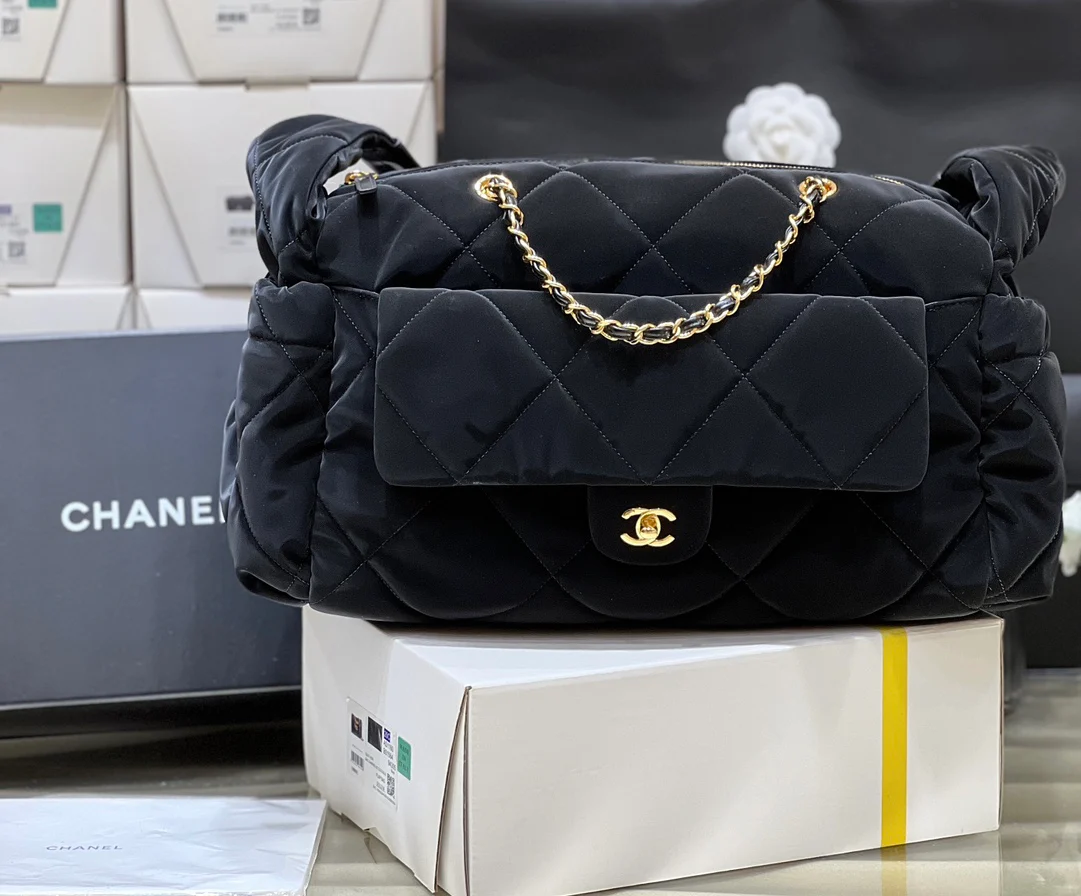 Лыжная сумка Chanel 24n-Coconige, большой размер, черная.