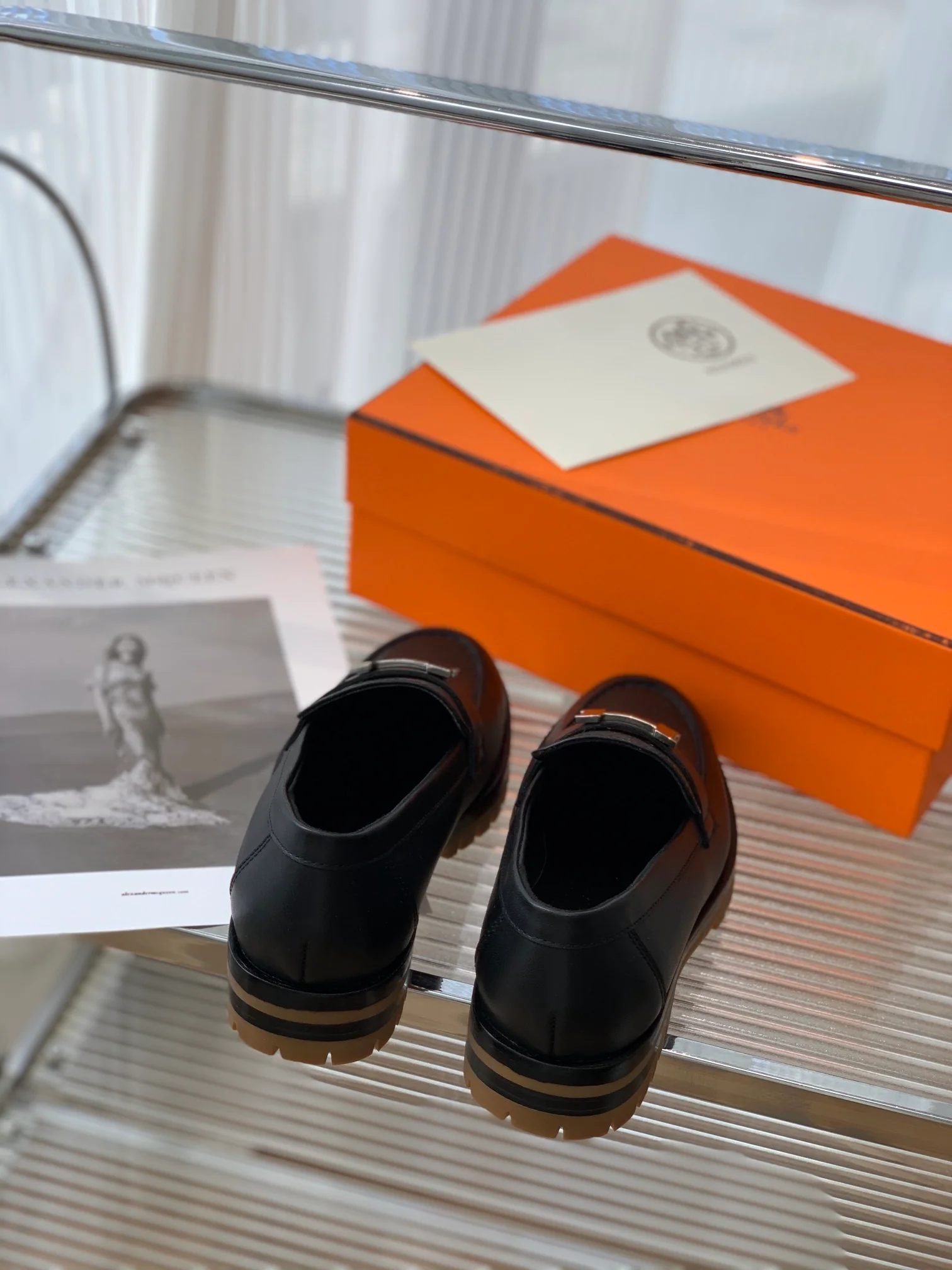 Hermes - Новинка сезона осень/зима 2022 - Акростики