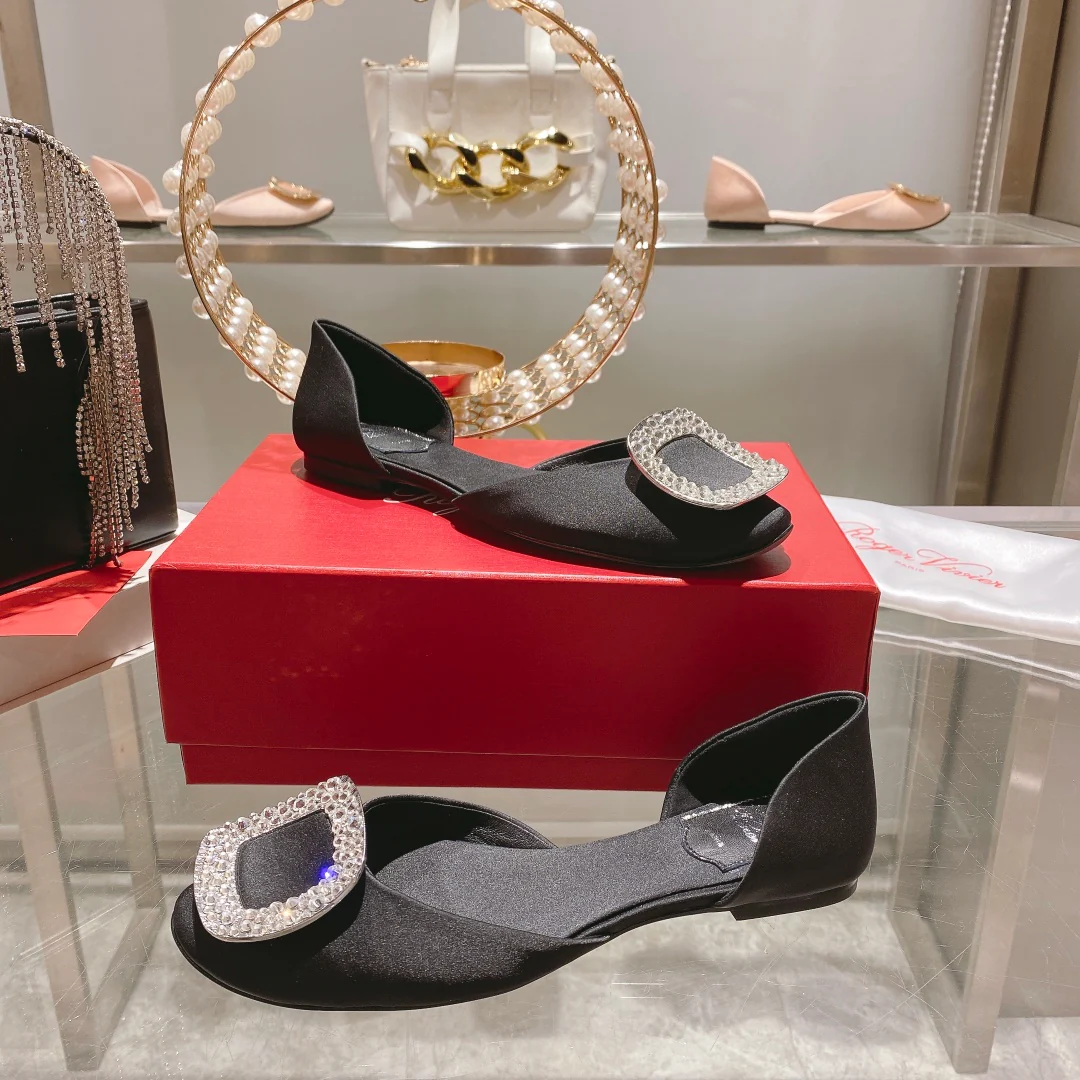 Обувь RV - Новинка весны/лета 2023 - Шелковый атлас с ажурной отделкой - Балетки - Черный