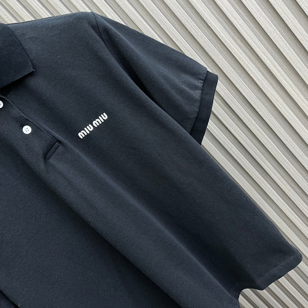 Miu Miu - 2404-24 Новинка: Поло с вышивкой на заказ