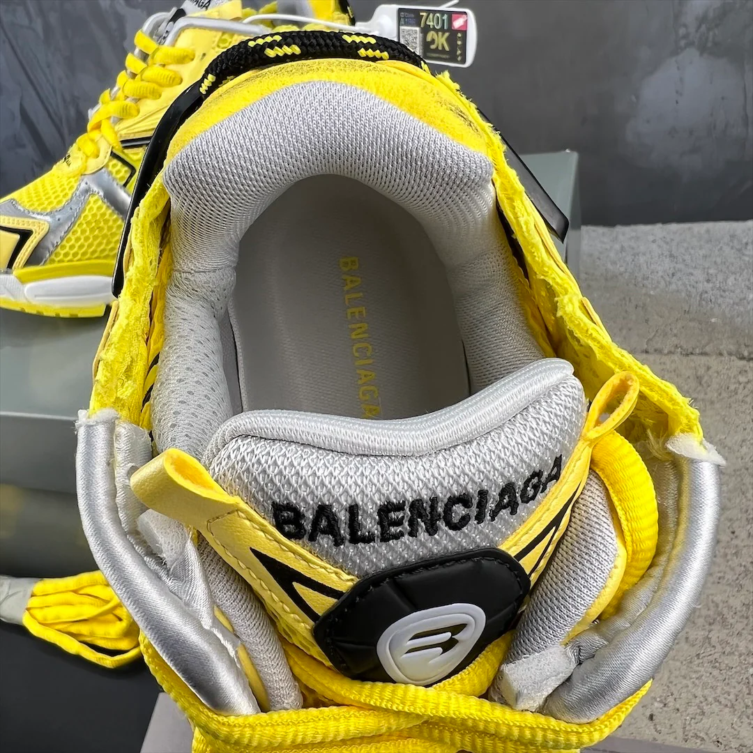 Кроссовки Balenciaga Runner - Унисекс - Флуоресцентно-желтые - 1