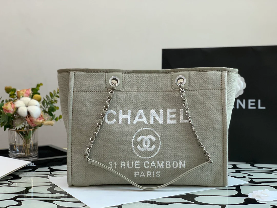 Коллекция Chanel осень/зима 2022 - Пляжная сумка - Бежевая - Средний размер