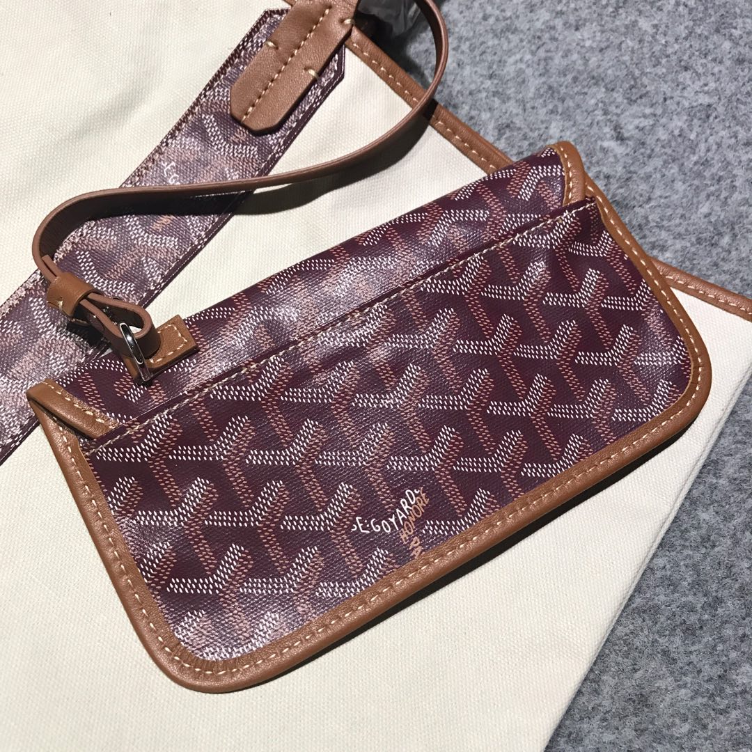 Гойяр-Сен-Луи-Пертюи-Бургундия