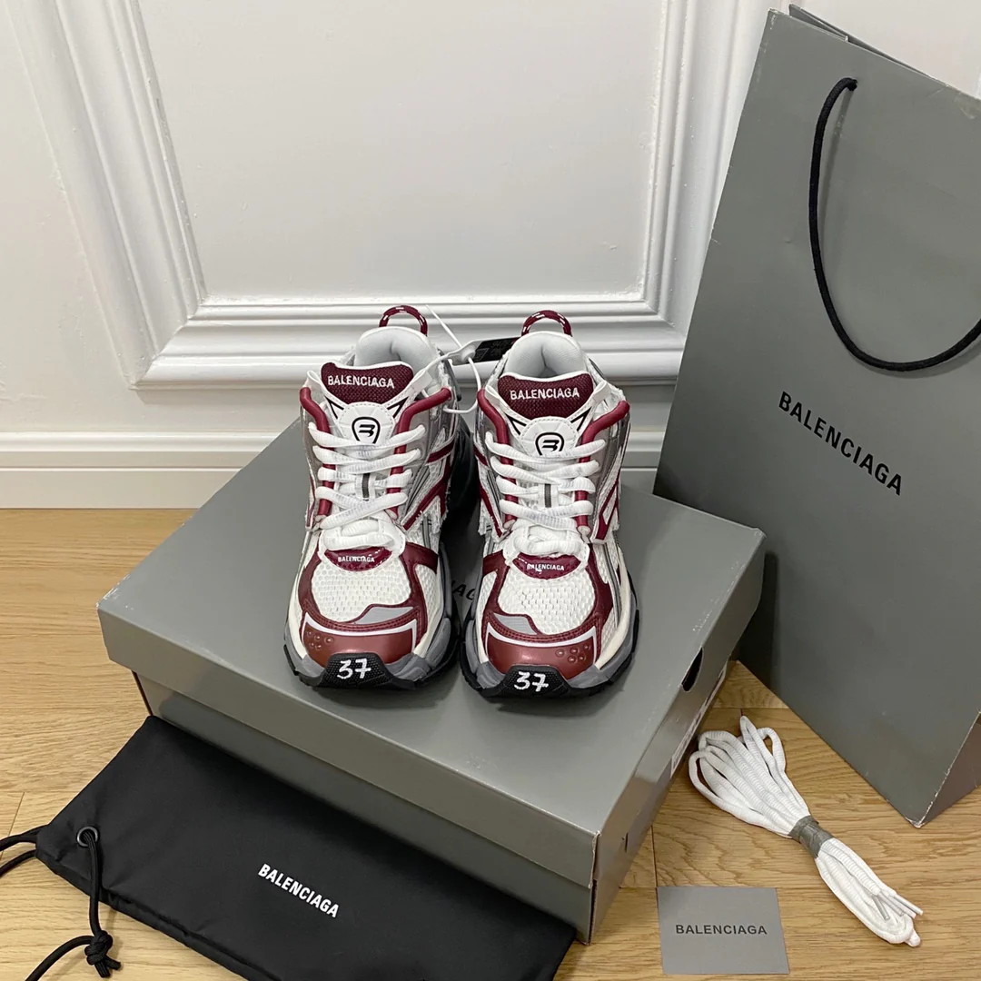 Кроссовки Balenciaga Runner Dad Shoes 2