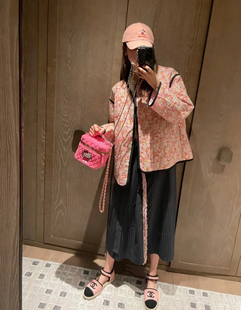 Chanel - Белые вязаные балетки