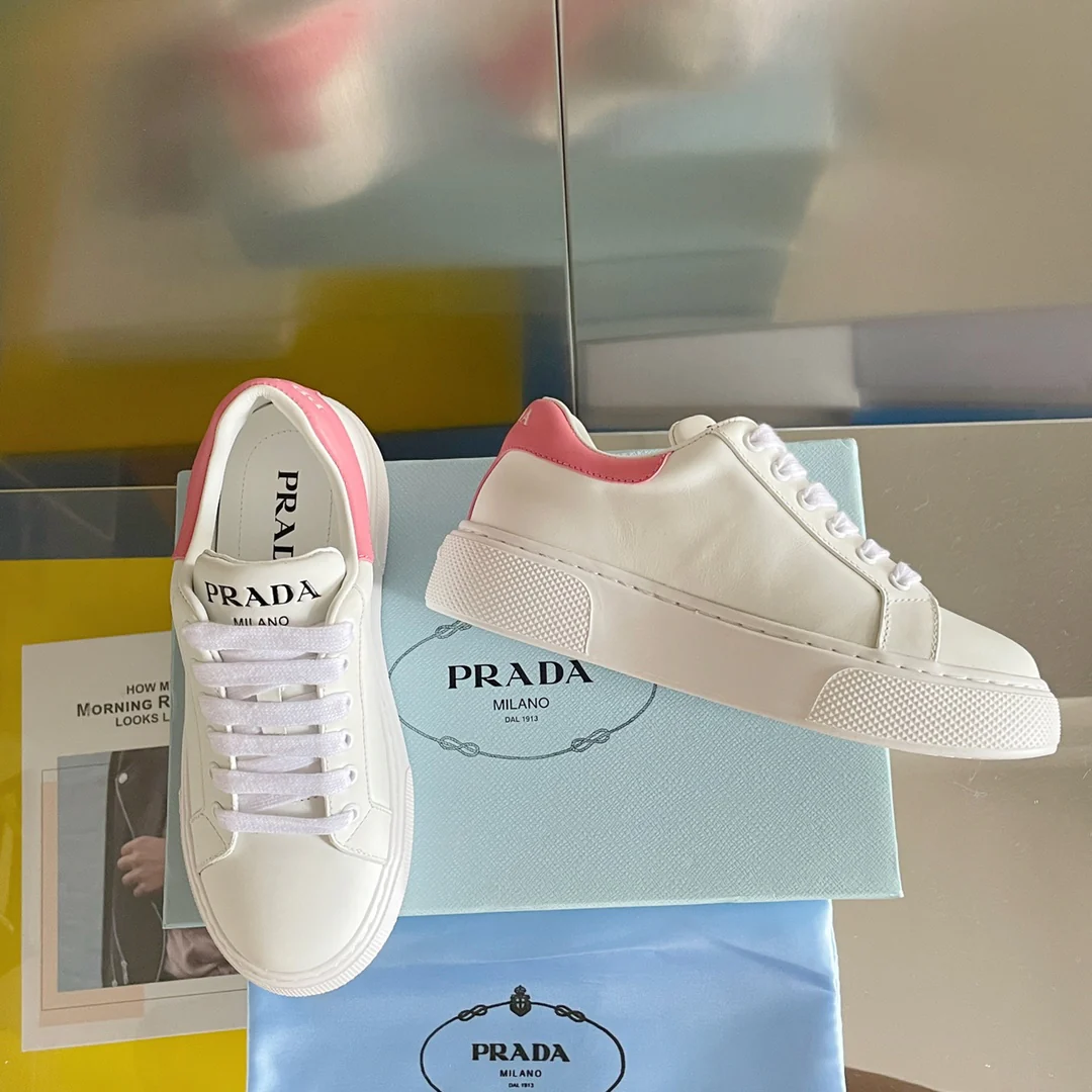 Новые поступления Prada ранней весной 2022 года - Повседневные туфли на платформе - 9