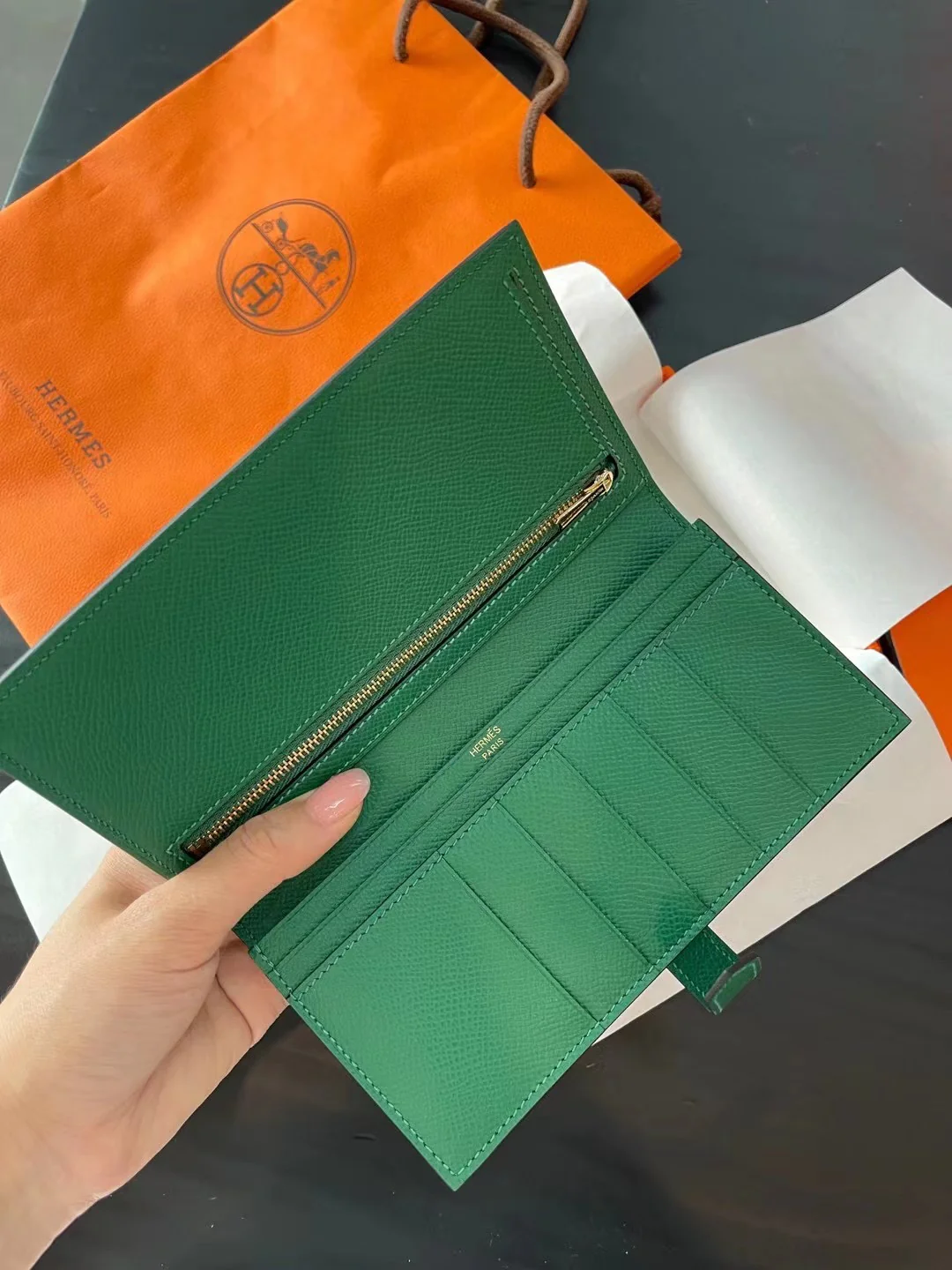 Длинный кошелек Hermes Bearn - бархатно-зеленый