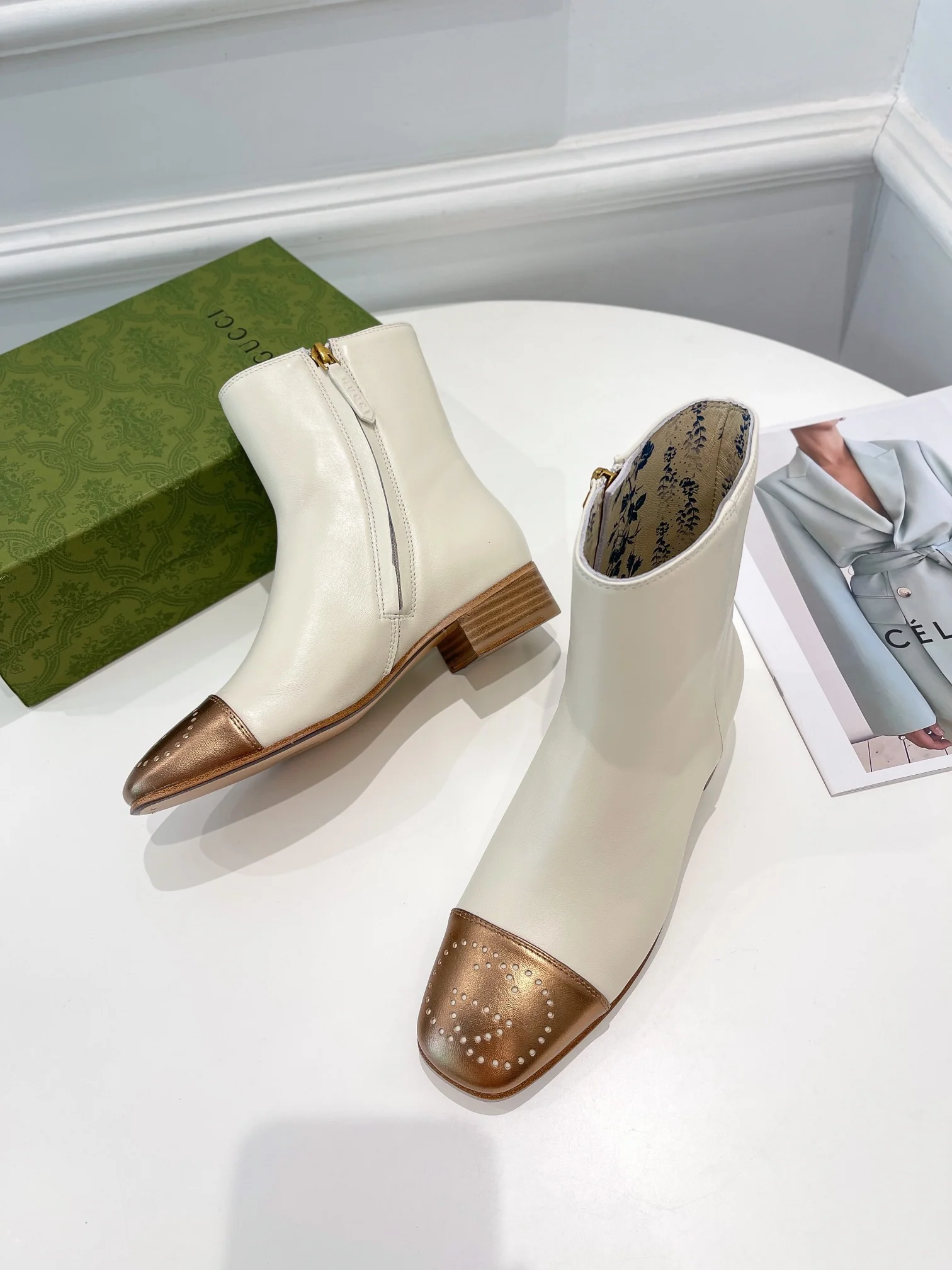 Новинки осенне-зимней коллекции Gucci 2022 - Ботильоны - 3