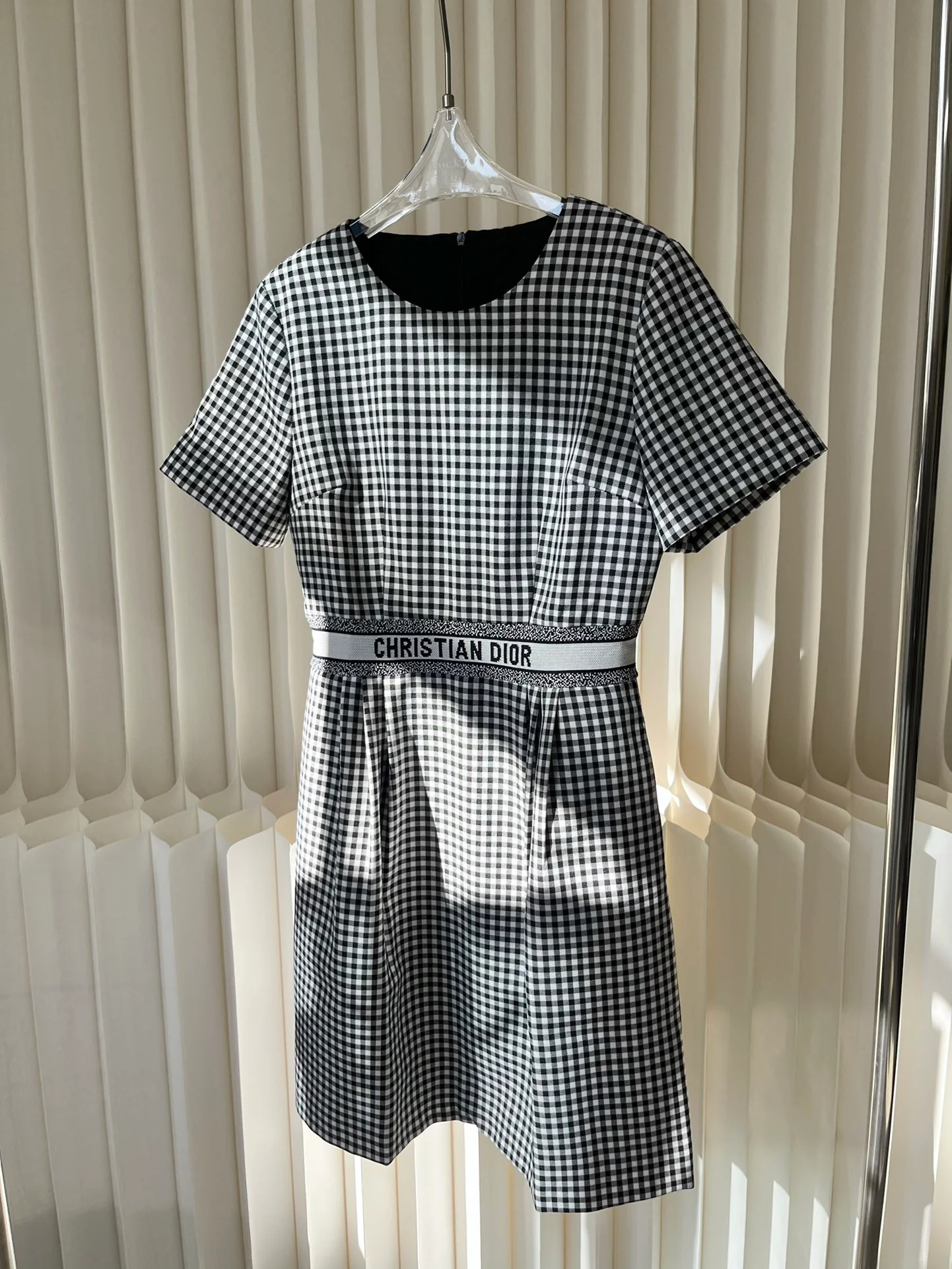 Новое платье Dior в клетку ?гусиная лапка? весна/лето 2024