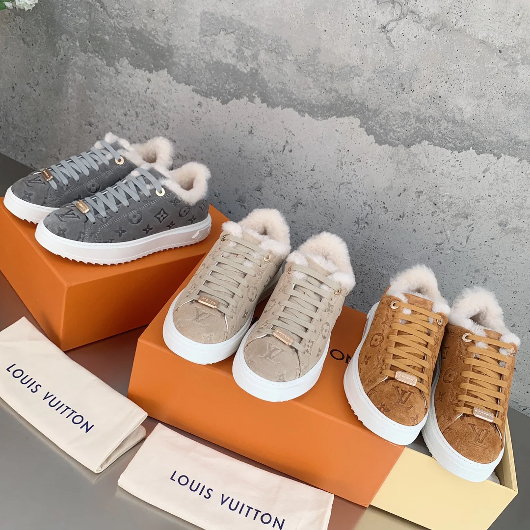 LV - Кроссовки с тиснением по шерсти