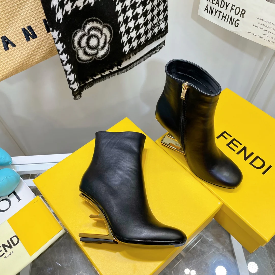 Туфли на высоком каблуке в стиле Fendi-f - сапоги на высоком каблуке