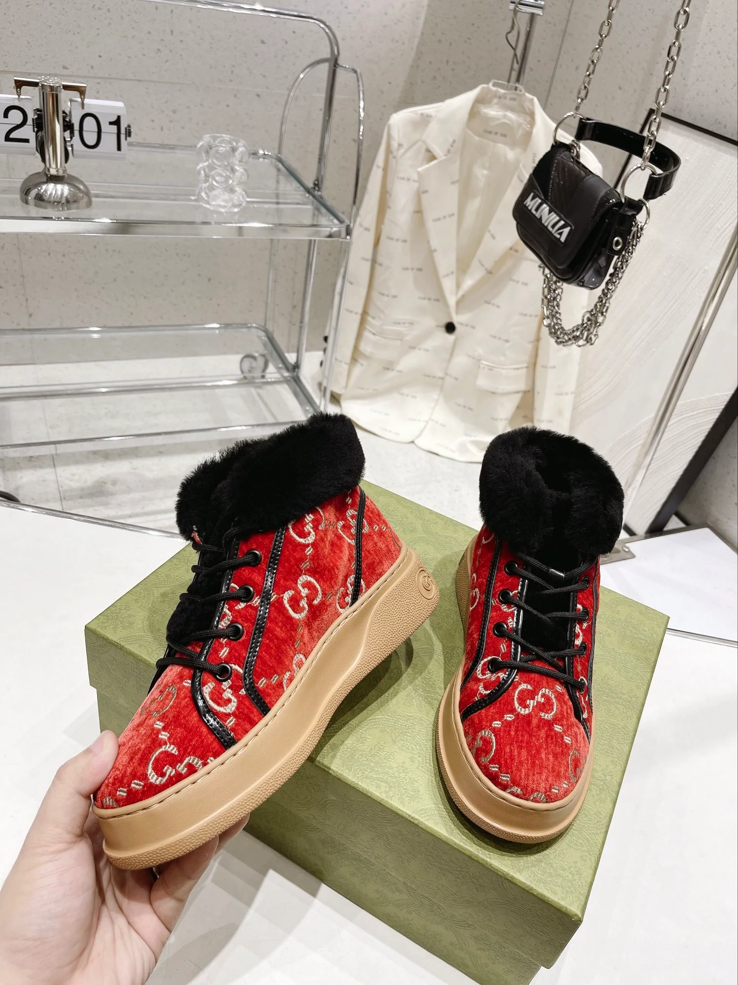 Gucci - Шерстяные низкие зимние сапоги - Красные