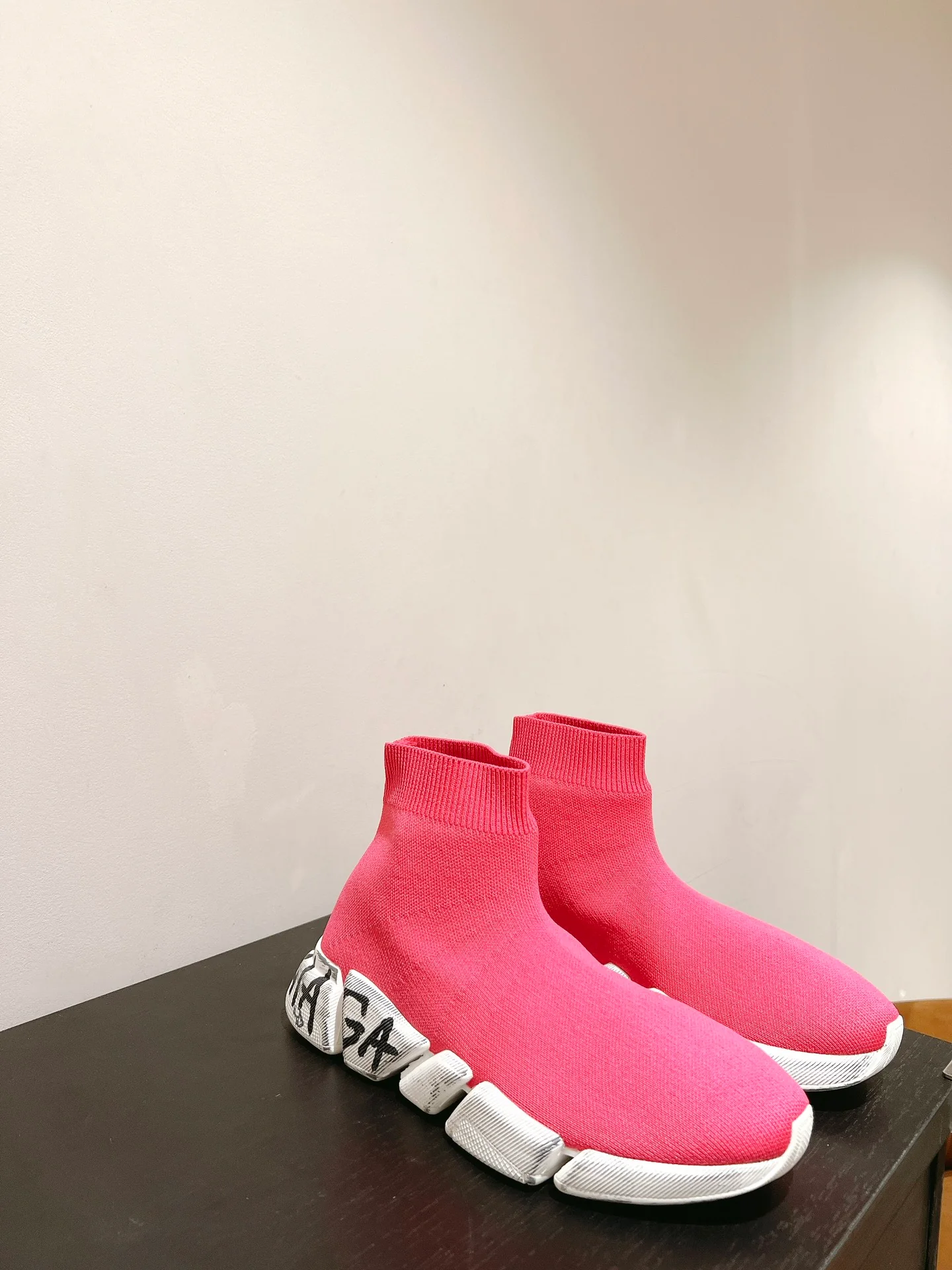Balenciaga - Новинка 2023 года - Туфли-носки - Унисекс - Розовый