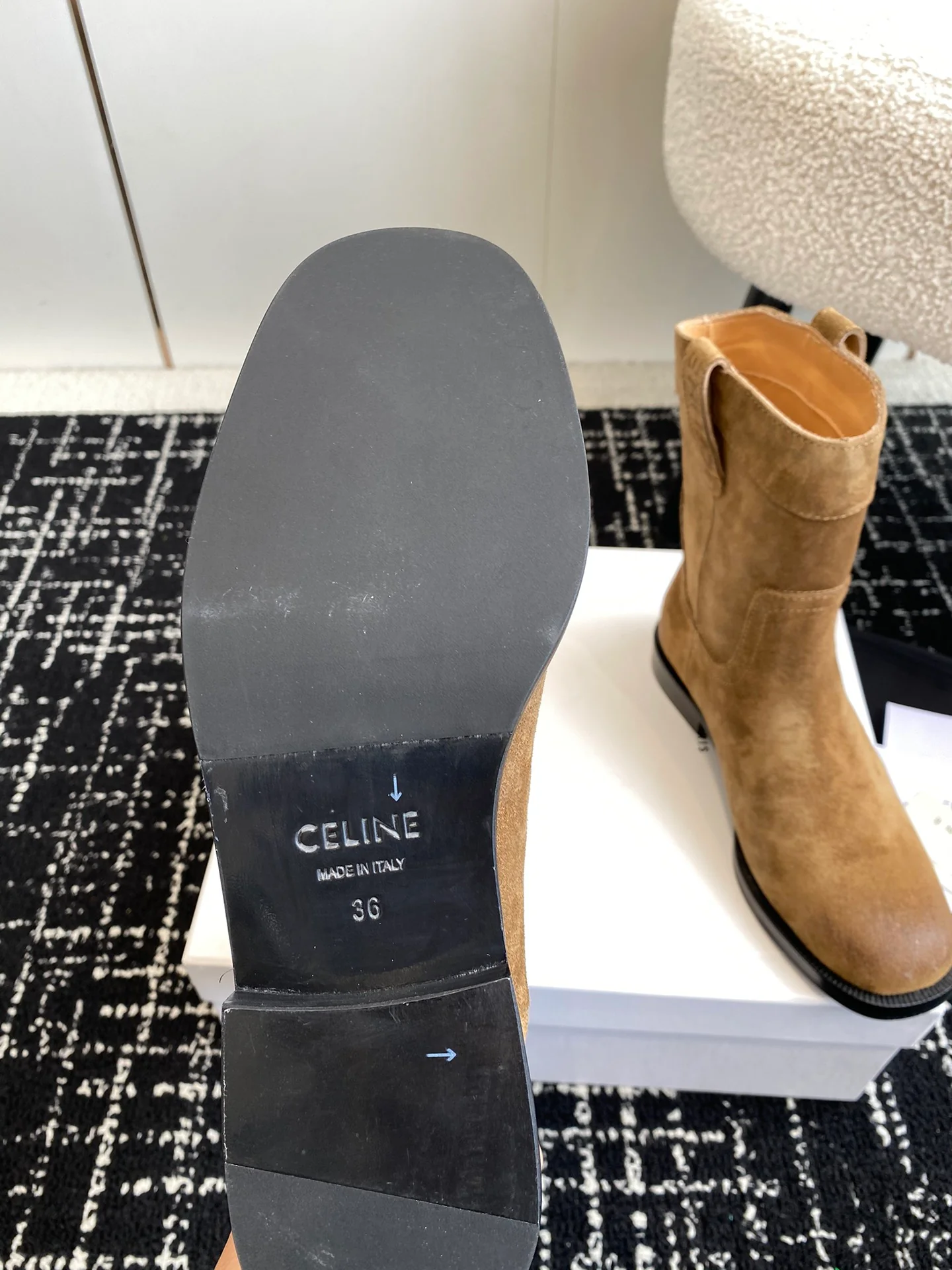 Ботильоны Celine 2024 в стиле ретро на массивном каблуке - кофейно-коричневый