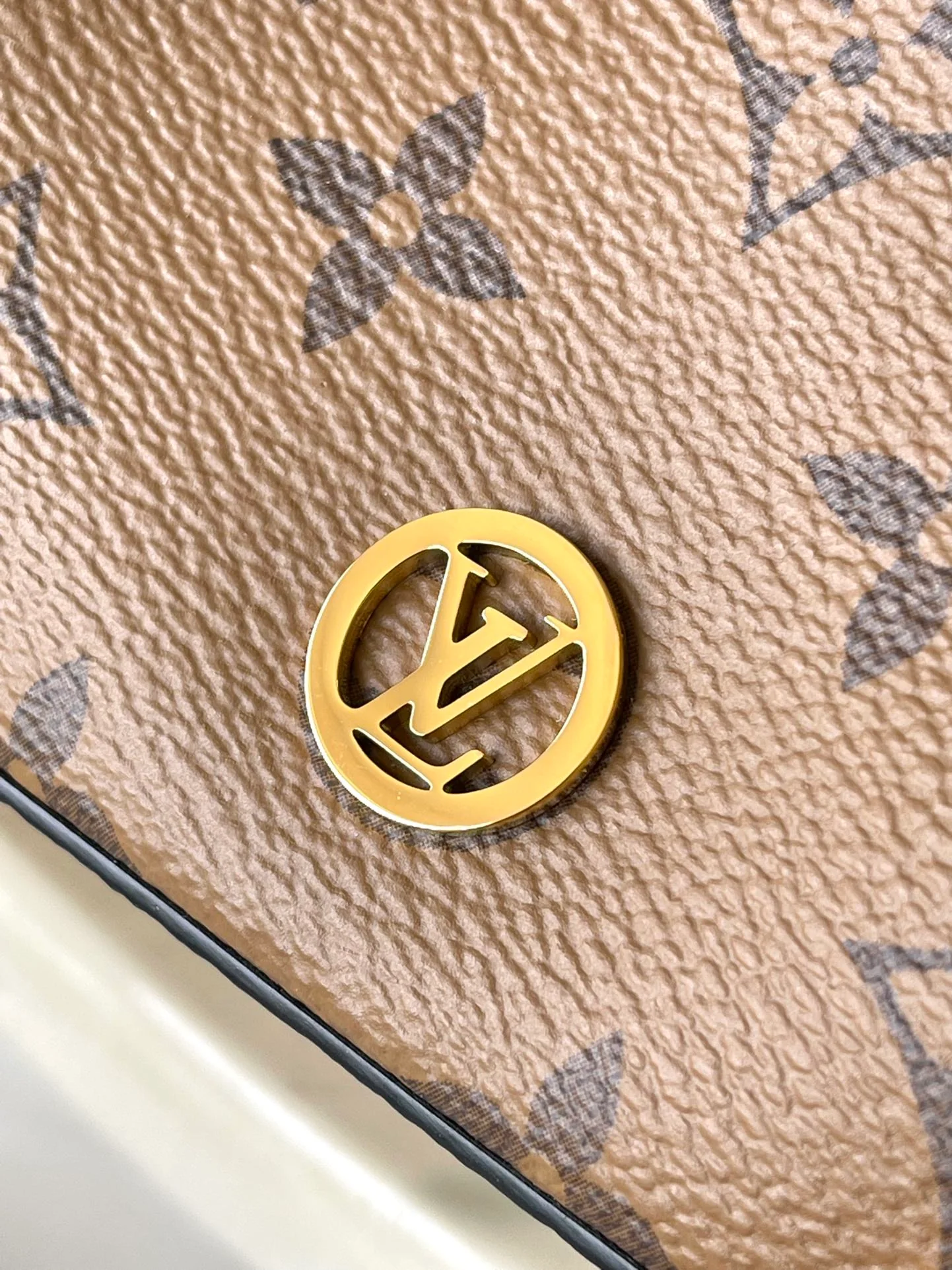 m82885-LV-noe-purse-мини-сумка-ведро