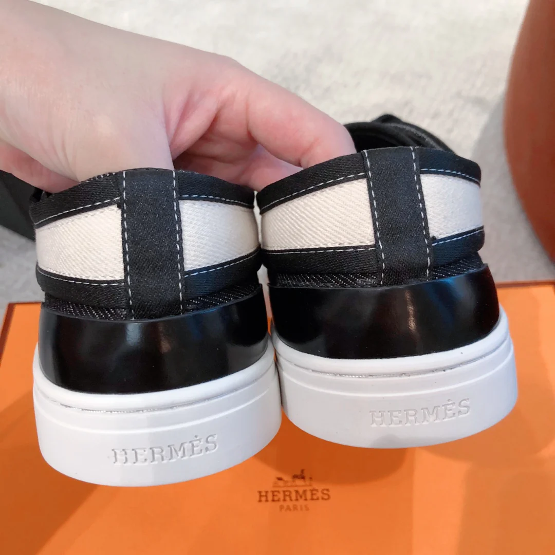 Новинки весенней коллекции Hermes 2022 года - спортивная и повседневная обувь - мужская